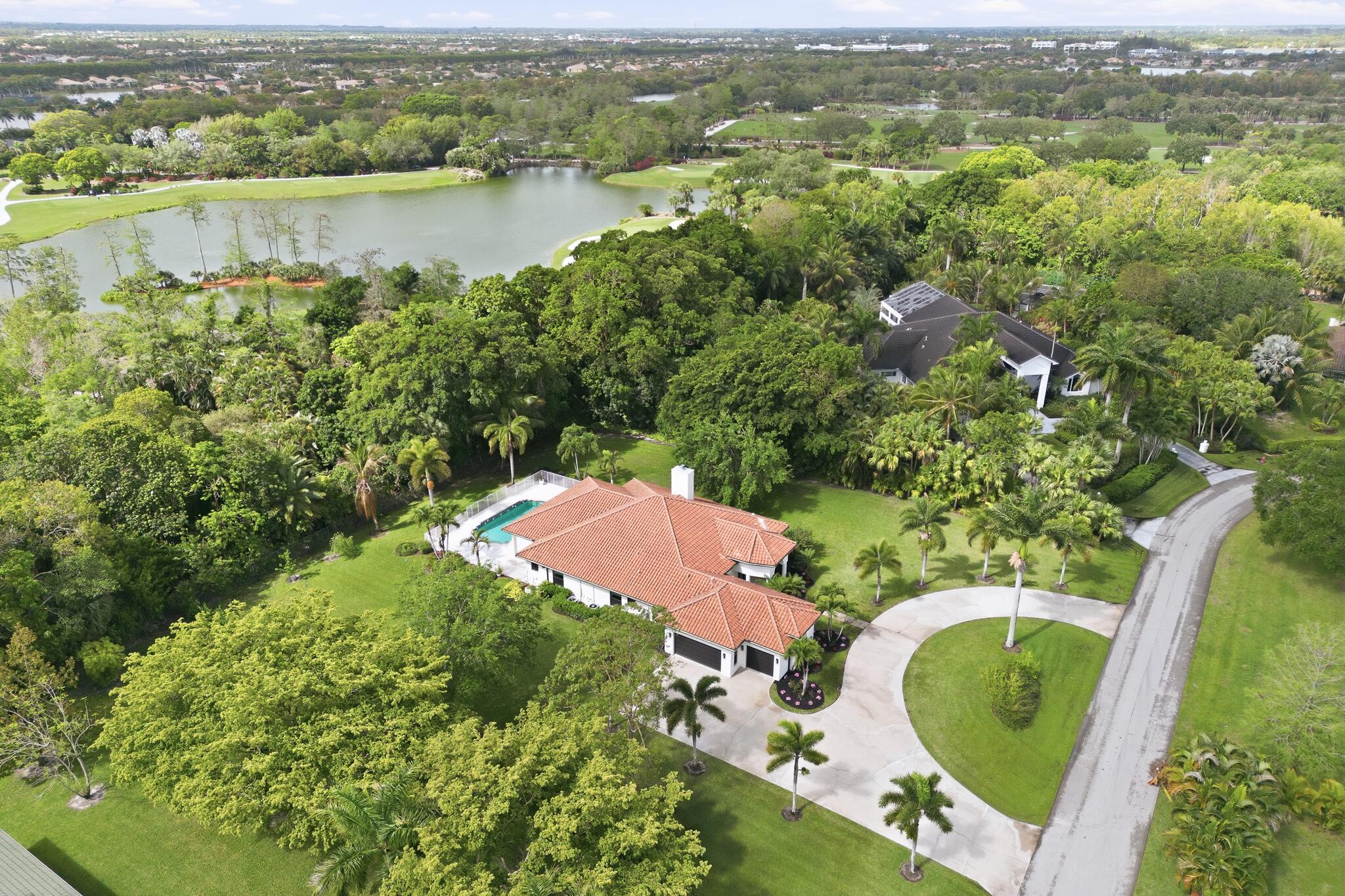8717 ESTATE, West Palm Beach FL 33411