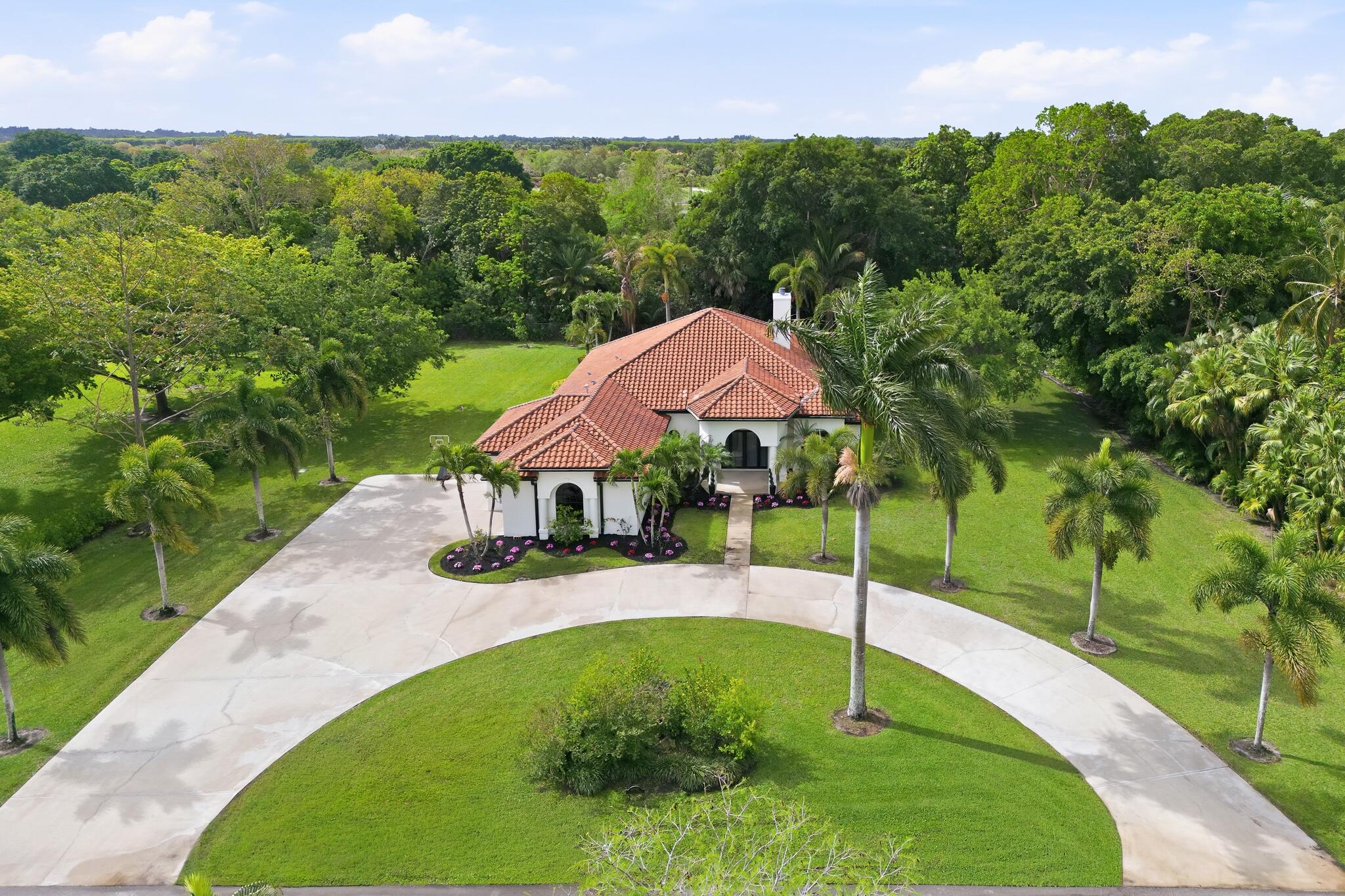 8717 ESTATE, West Palm Beach FL 33411