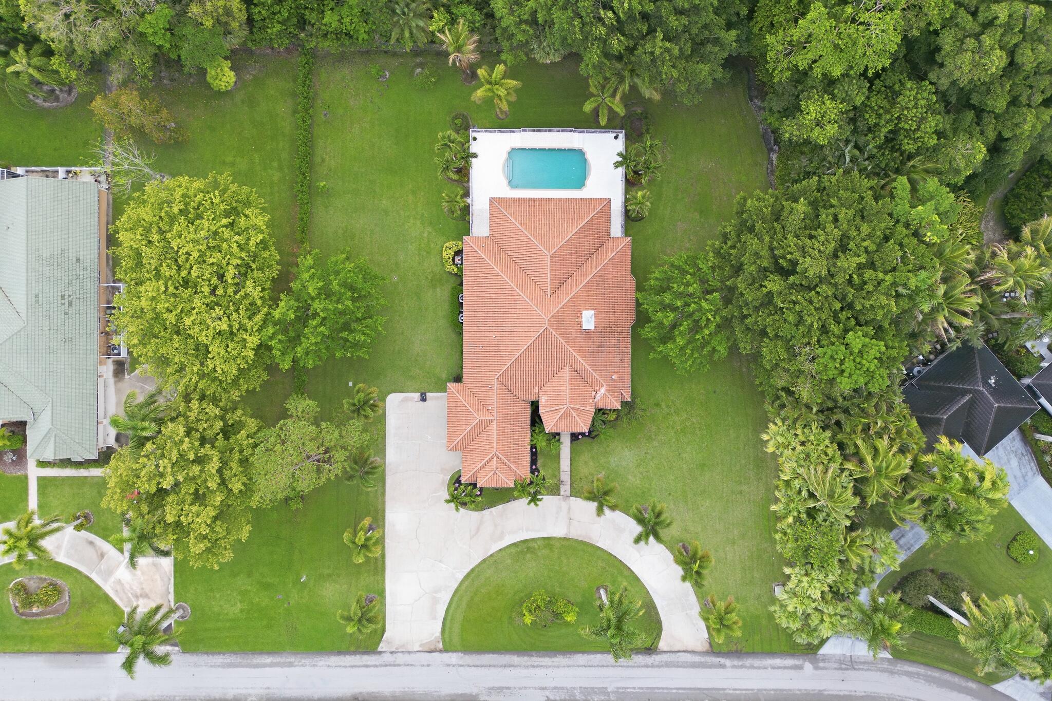 8717 ESTATE, West Palm Beach FL 33411