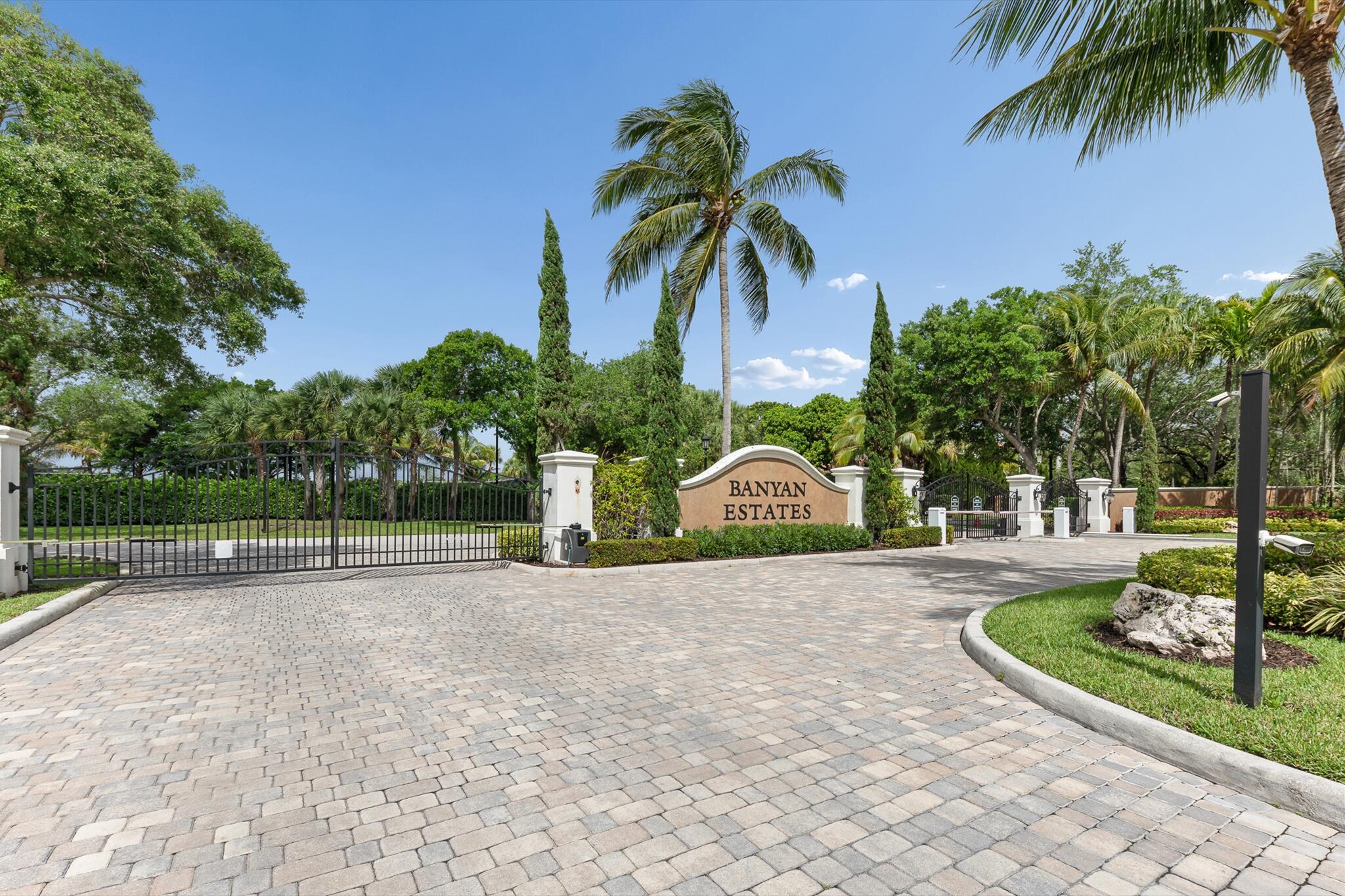 8717 ESTATE, West Palm Beach FL 33411