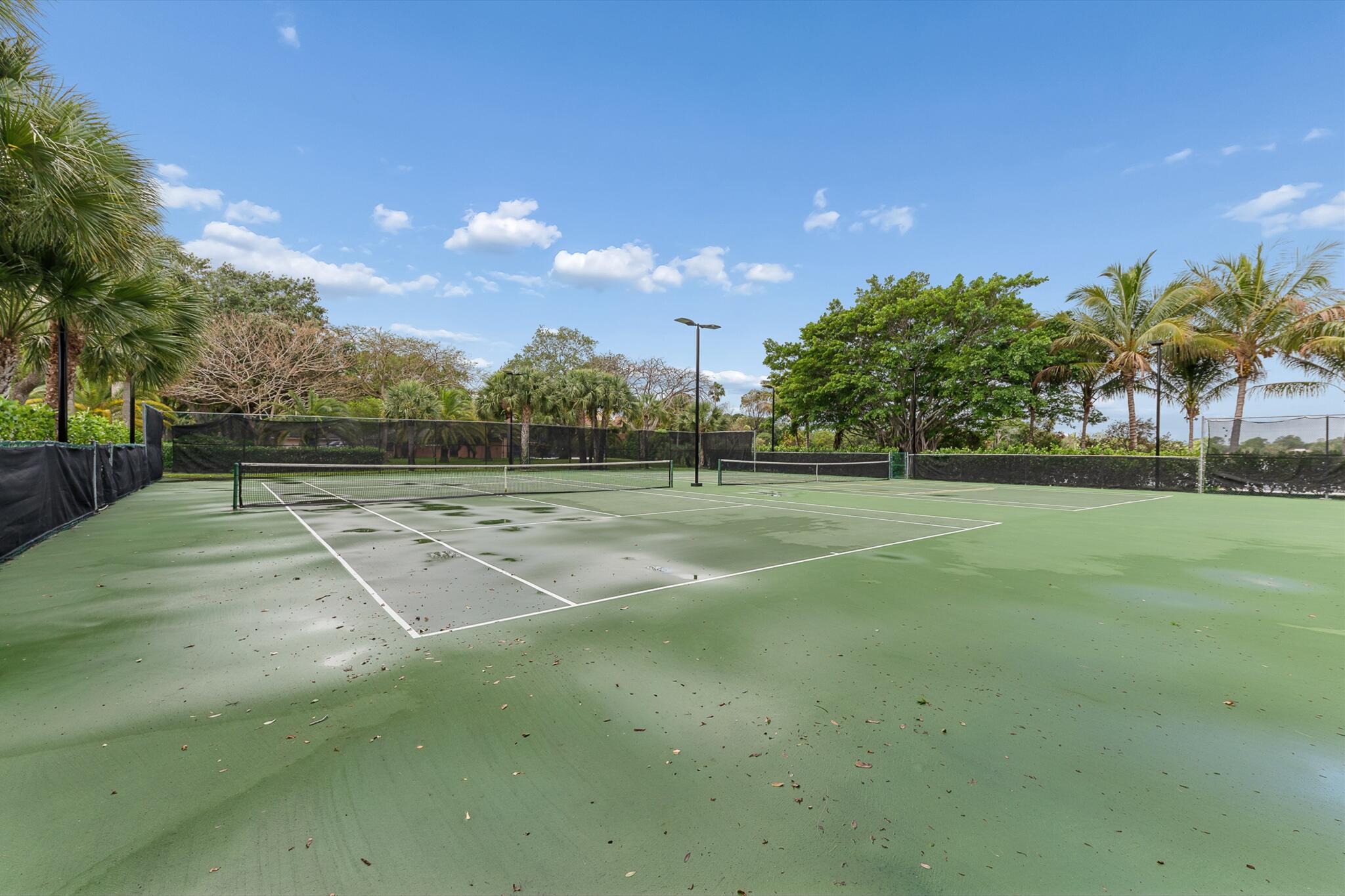 8717 ESTATE, West Palm Beach FL 33411
