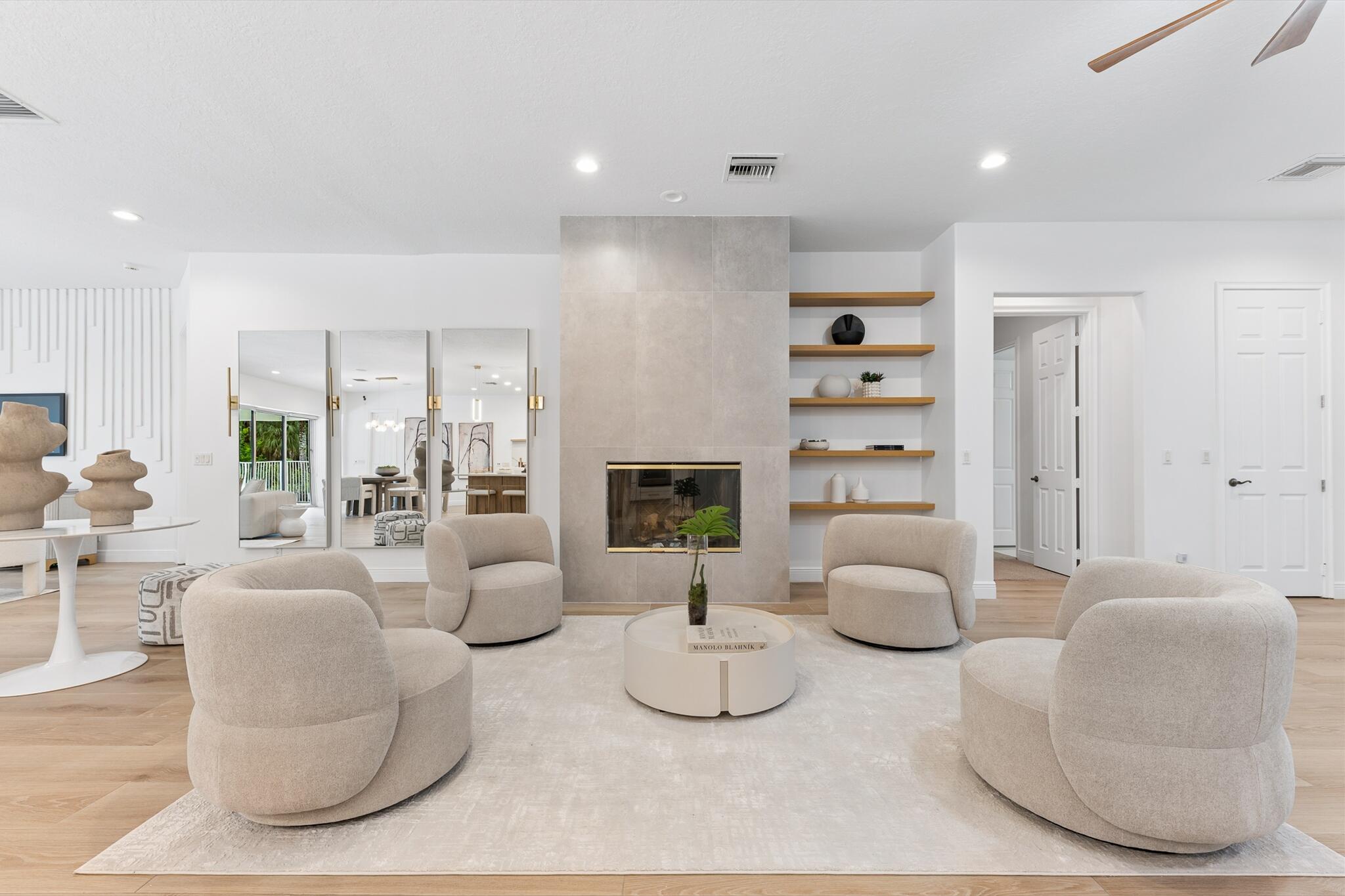 8717 ESTATE, West Palm Beach FL 33411