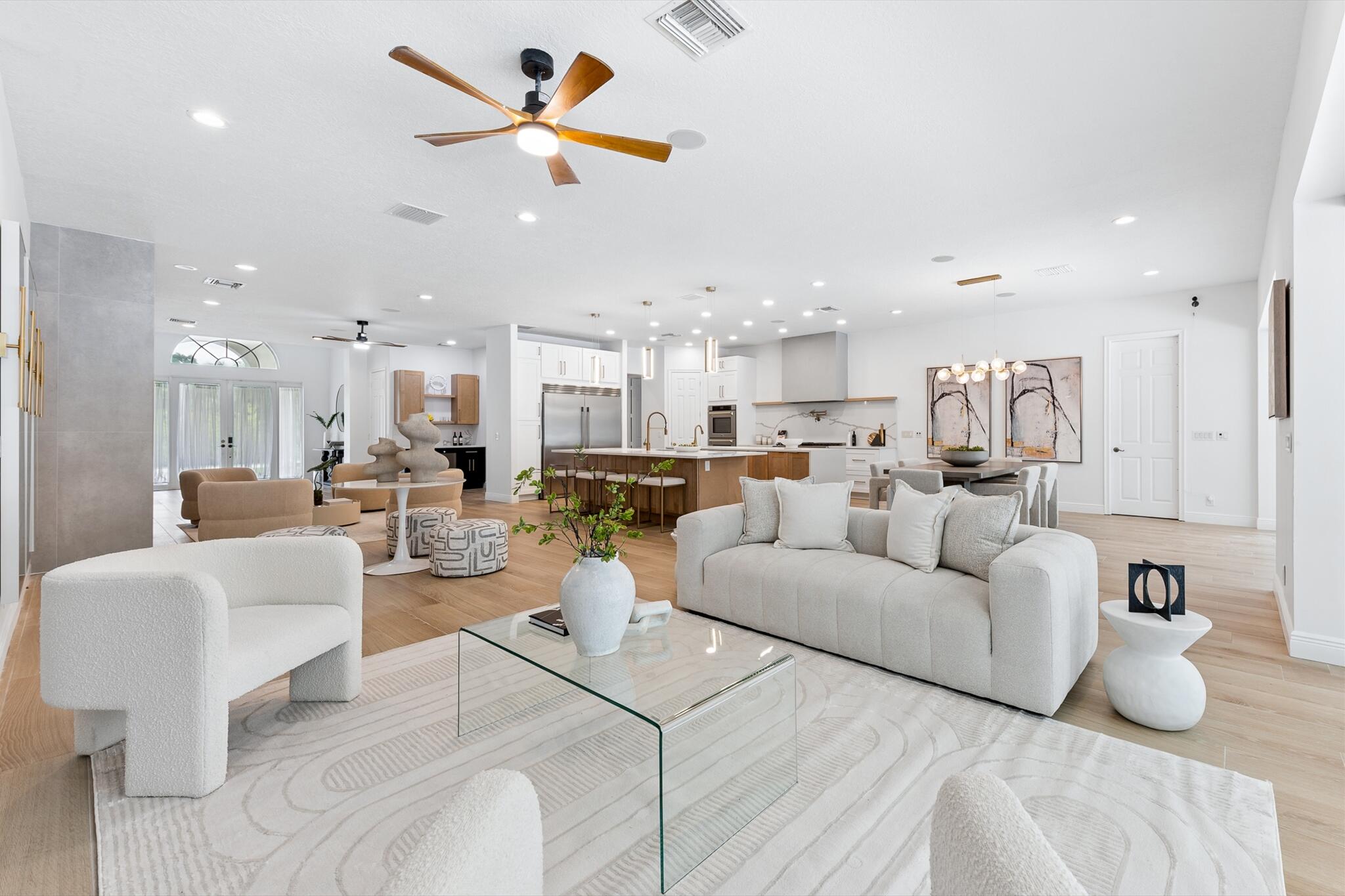 8717 ESTATE, West Palm Beach FL 33411