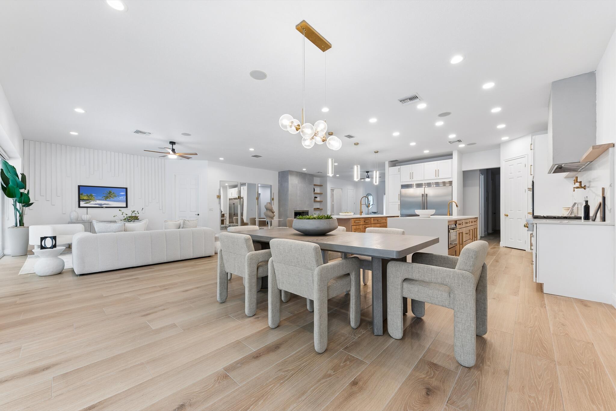 8717 ESTATE, West Palm Beach FL 33411