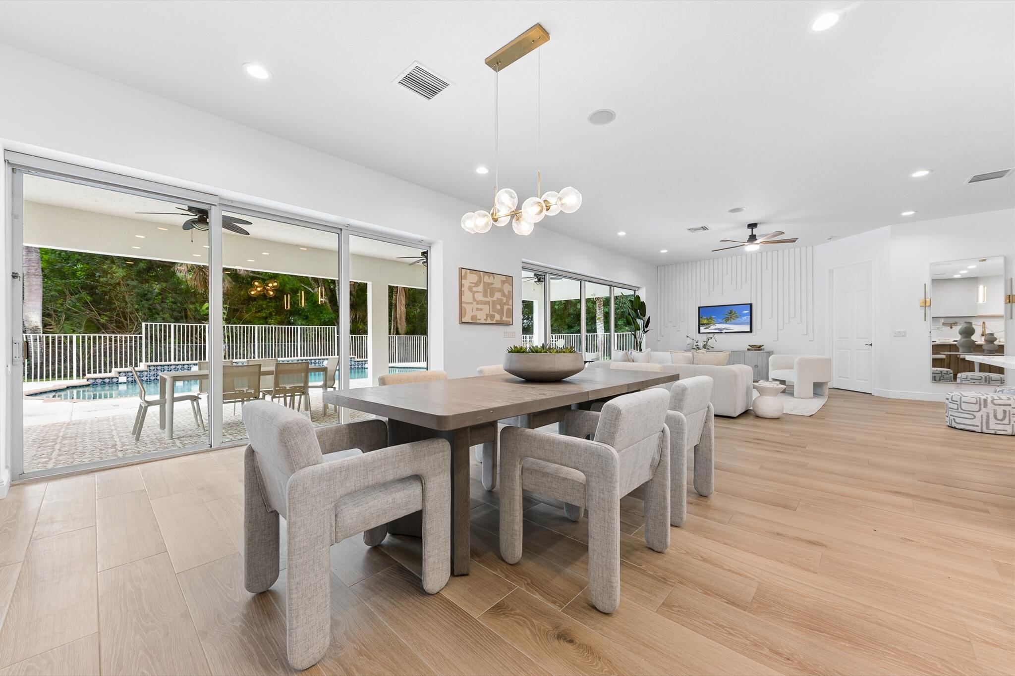 8717 ESTATE, West Palm Beach FL 33411