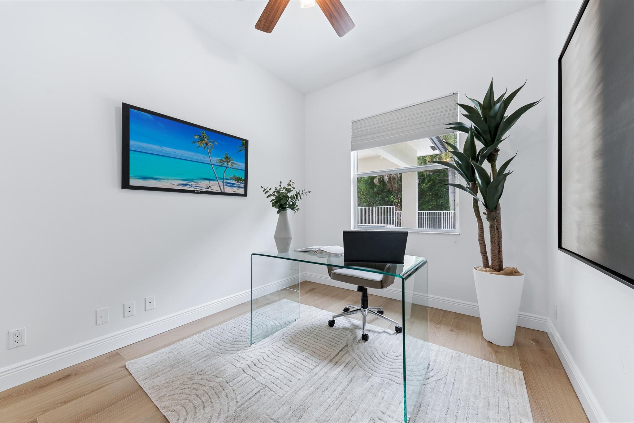 8717 ESTATE, West Palm Beach FL 33411