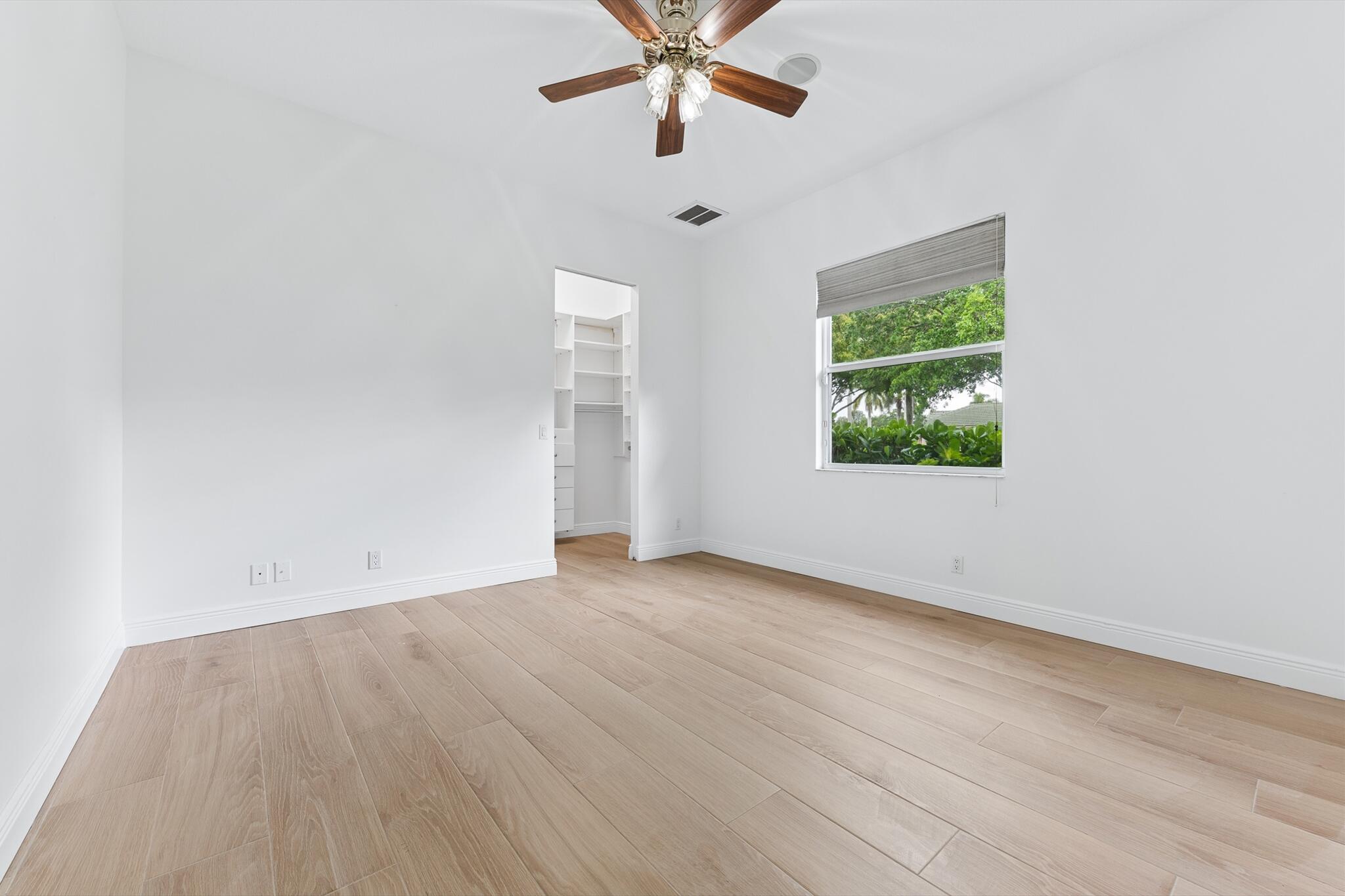 8717 ESTATE, West Palm Beach FL 33411