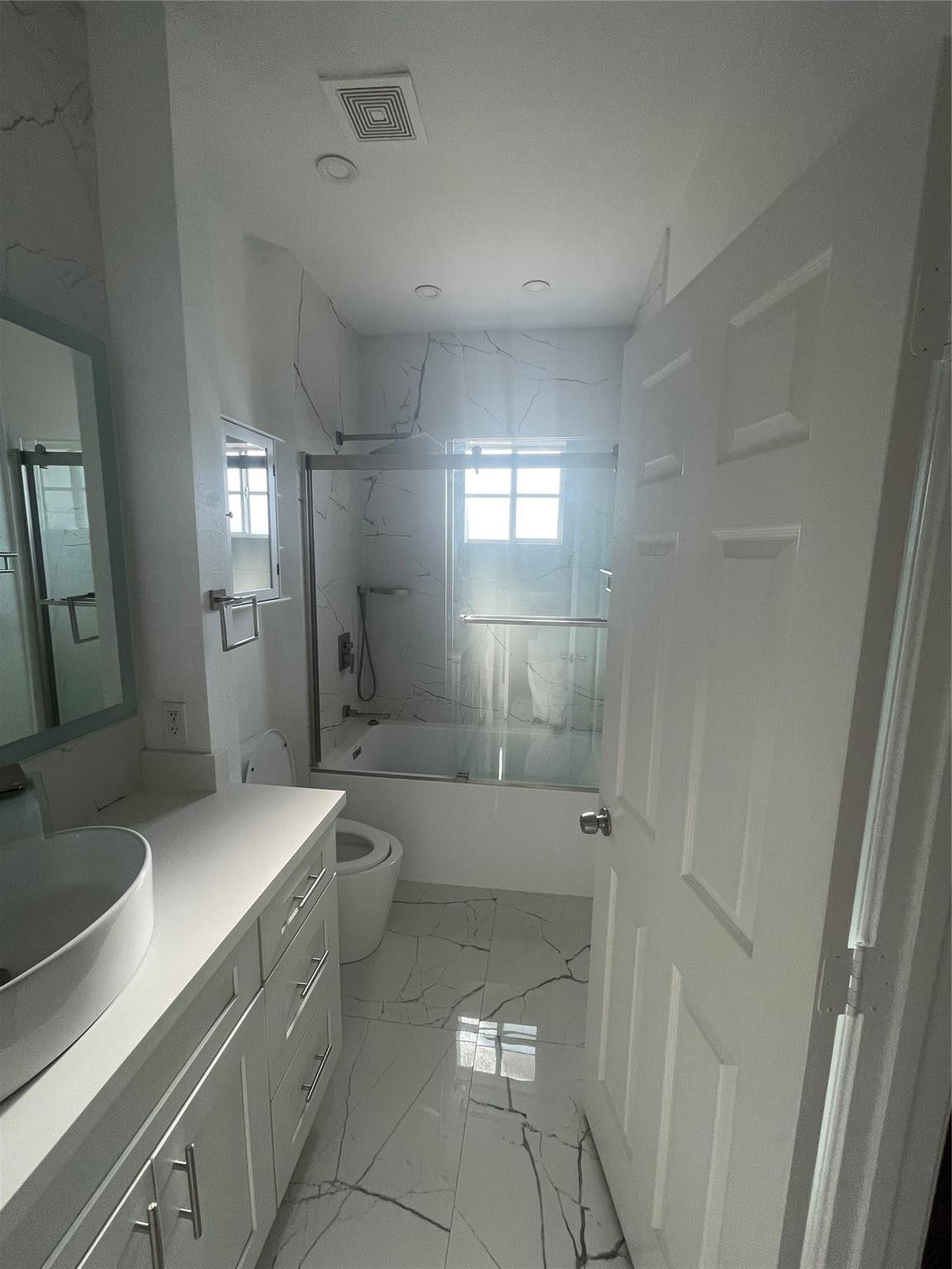 540 SAINT MICHELLE, Margate FL 33068