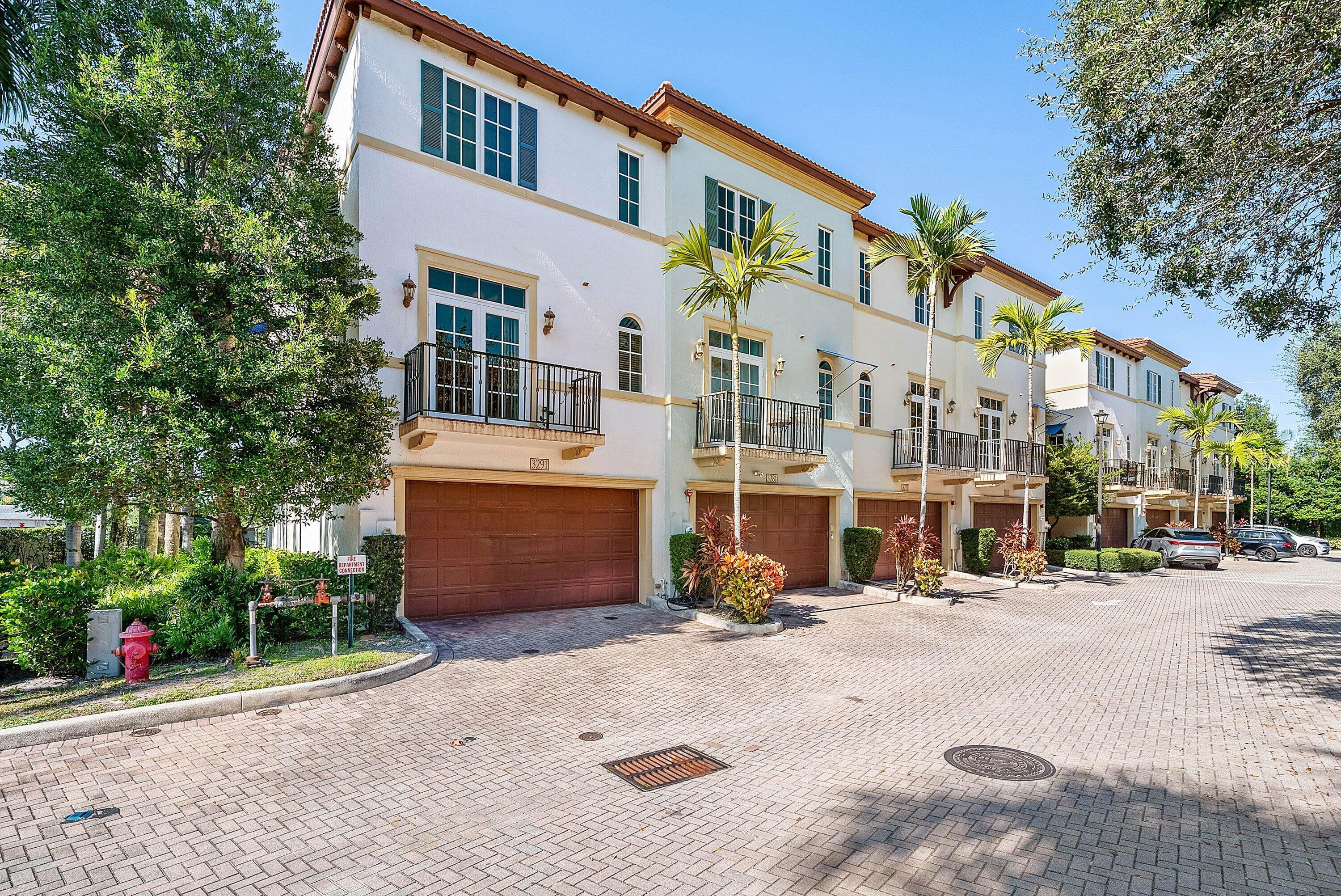 3281 Estancia, Boynton Beach FL 33435