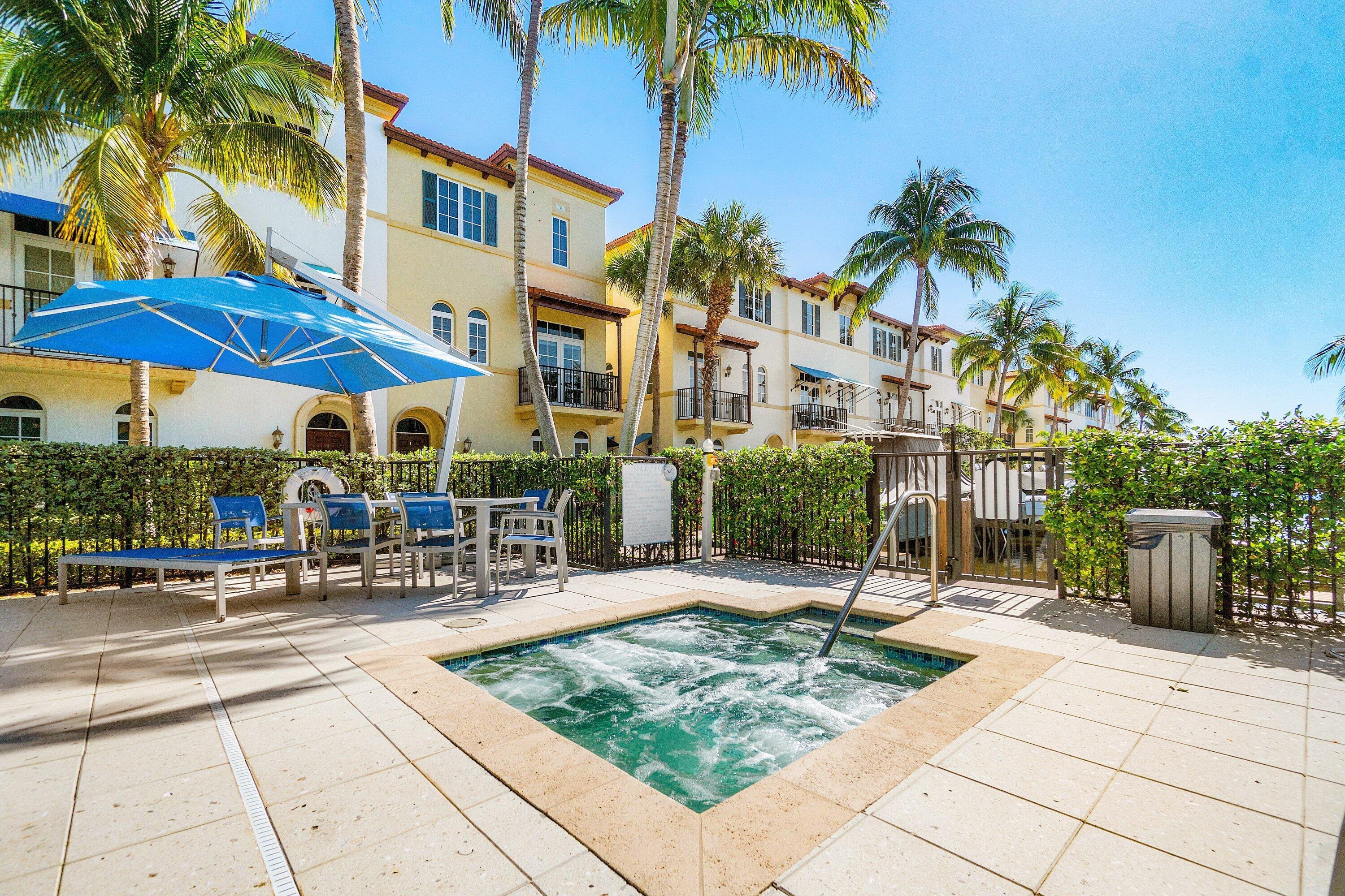 3281 Estancia, Boynton Beach FL 33435