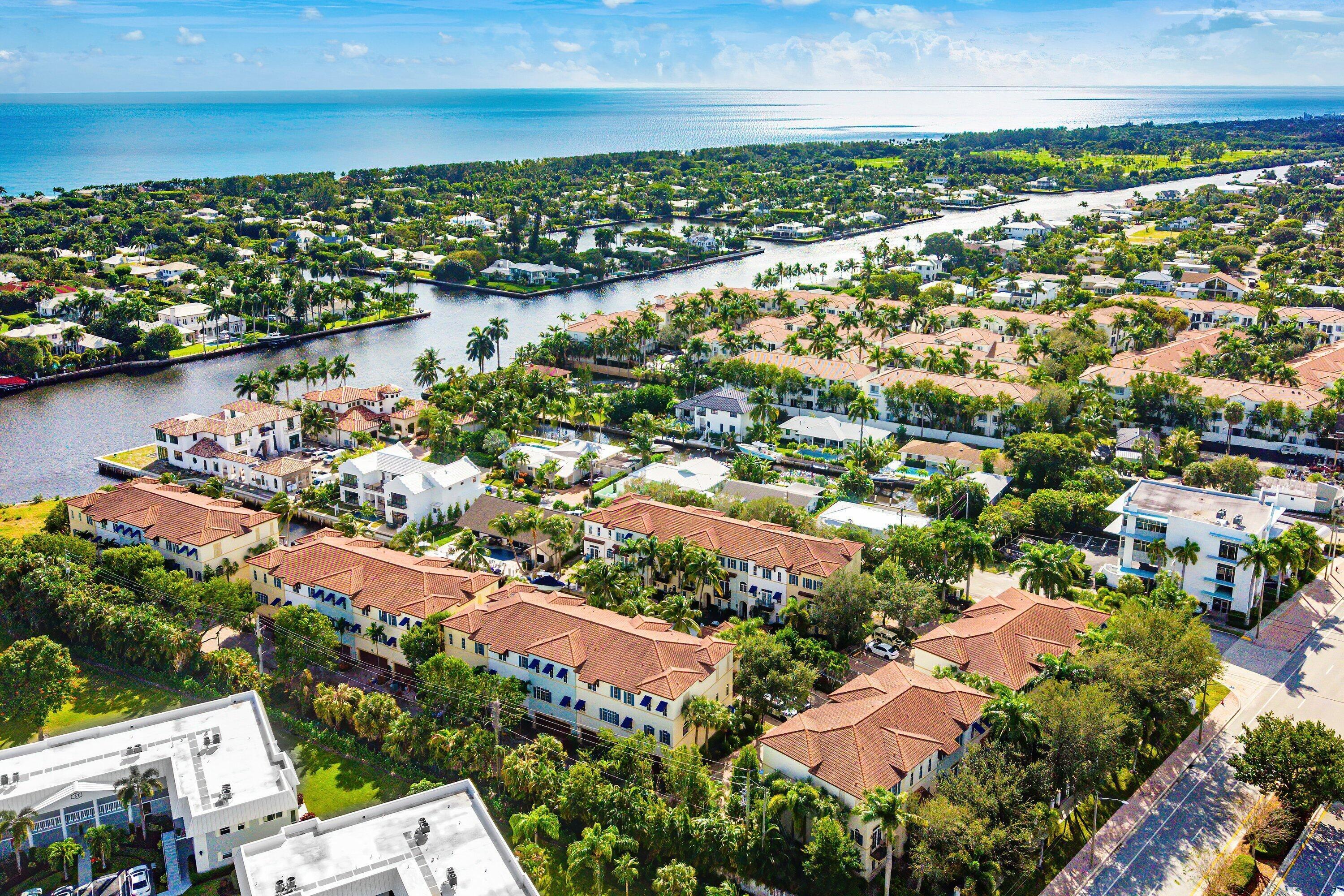 3281 Estancia, Boynton Beach FL 33435