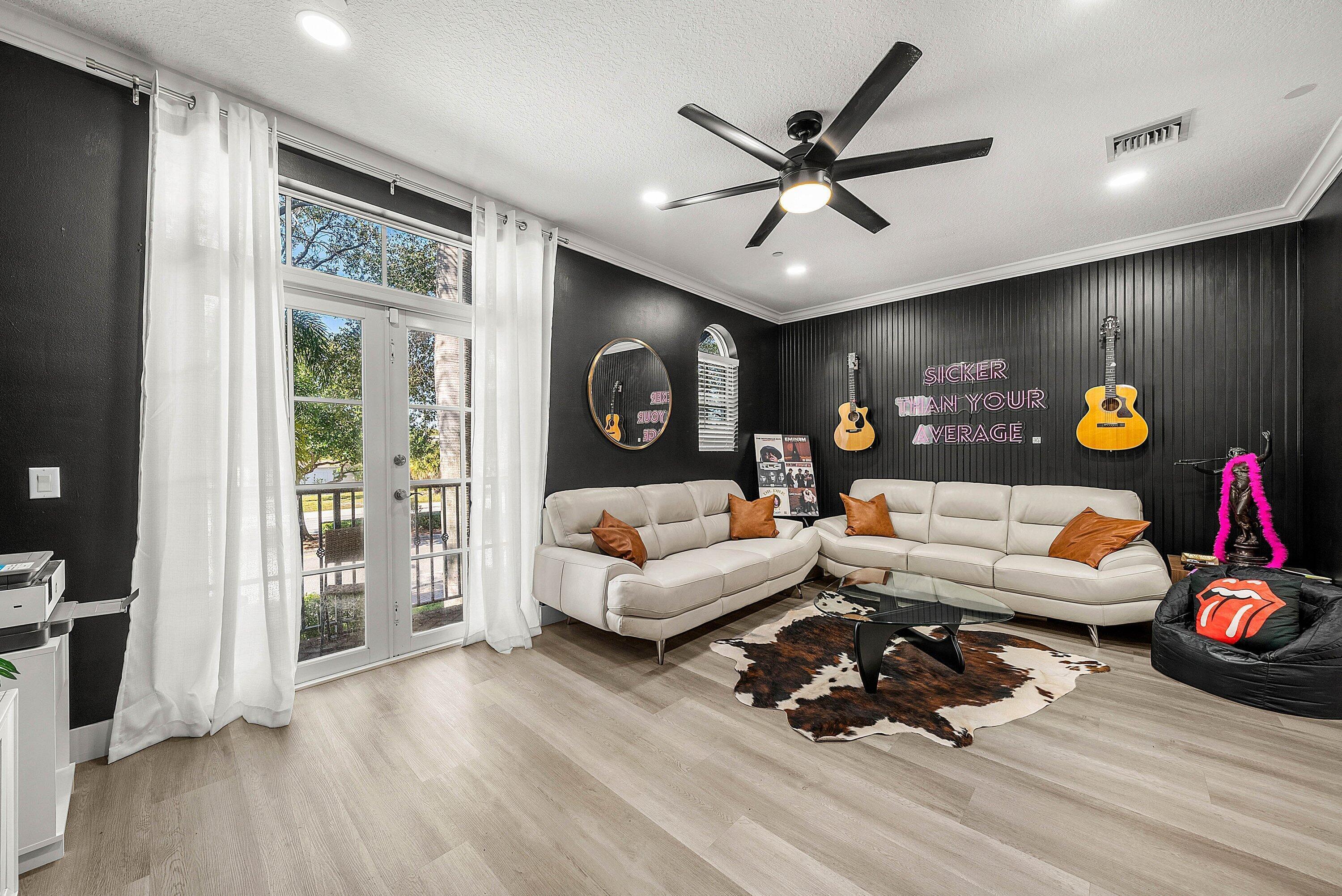 3281 Estancia, Boynton Beach FL 33435