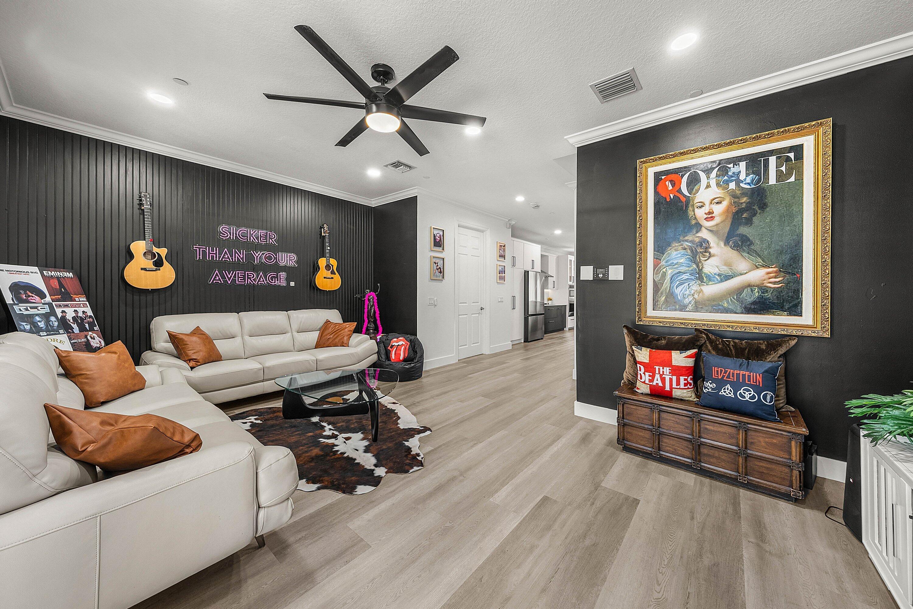 3281 Estancia, Boynton Beach FL 33435