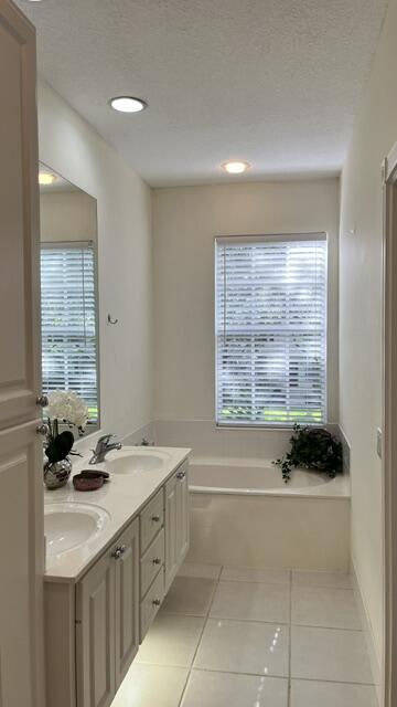 109 ASHLEY, Jupiter FL 33458