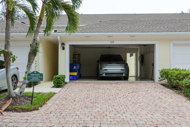 109 ASHLEY, Jupiter FL 33458