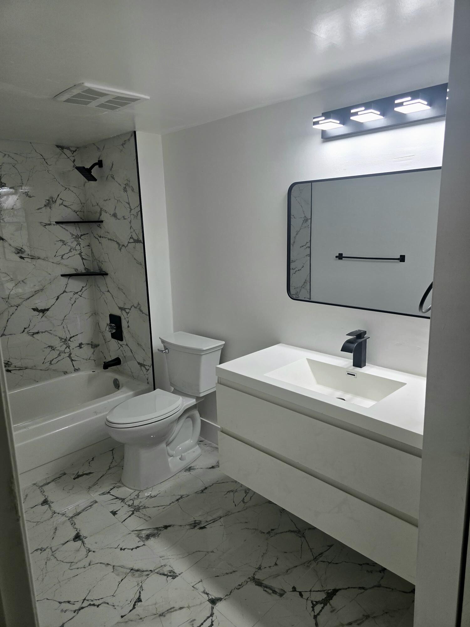 4204 WATERVIEW, Palm Springs FL 33461
