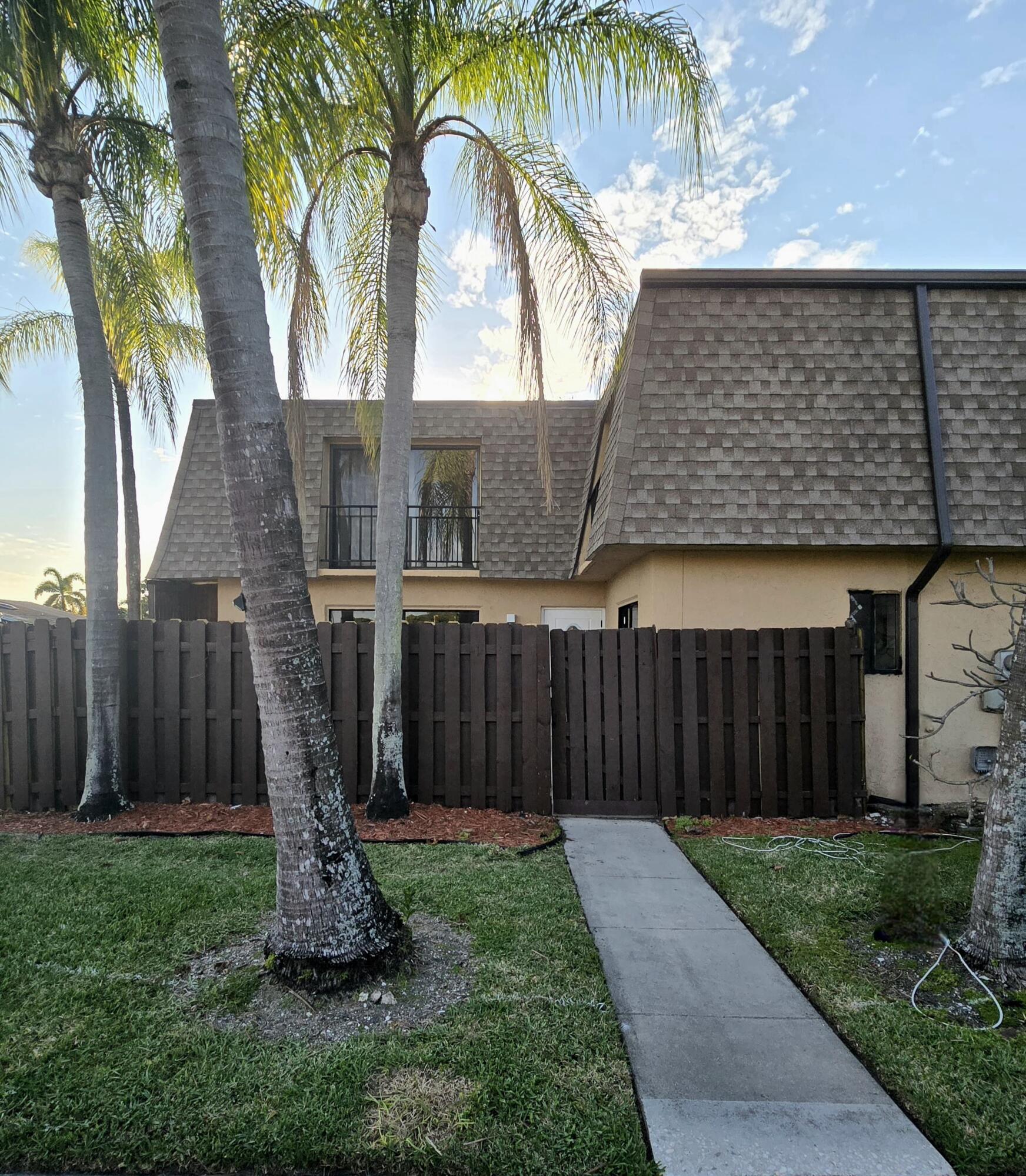 4204 WATERVIEW, Palm Springs FL 33461