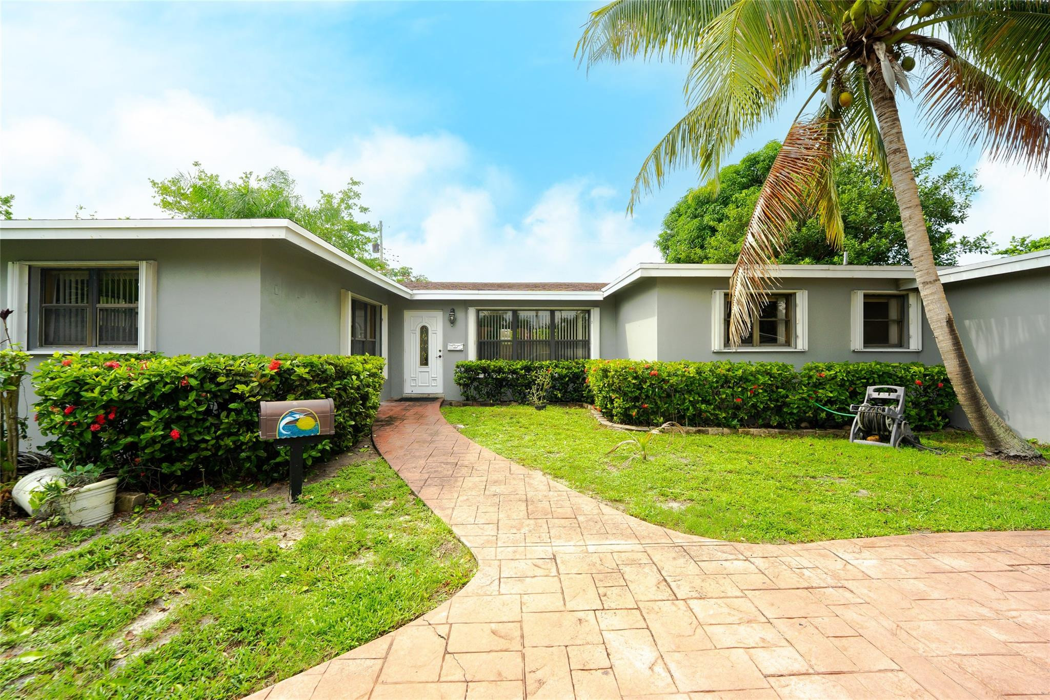 816 SE 13TH, Deerfield Beach FL 33441