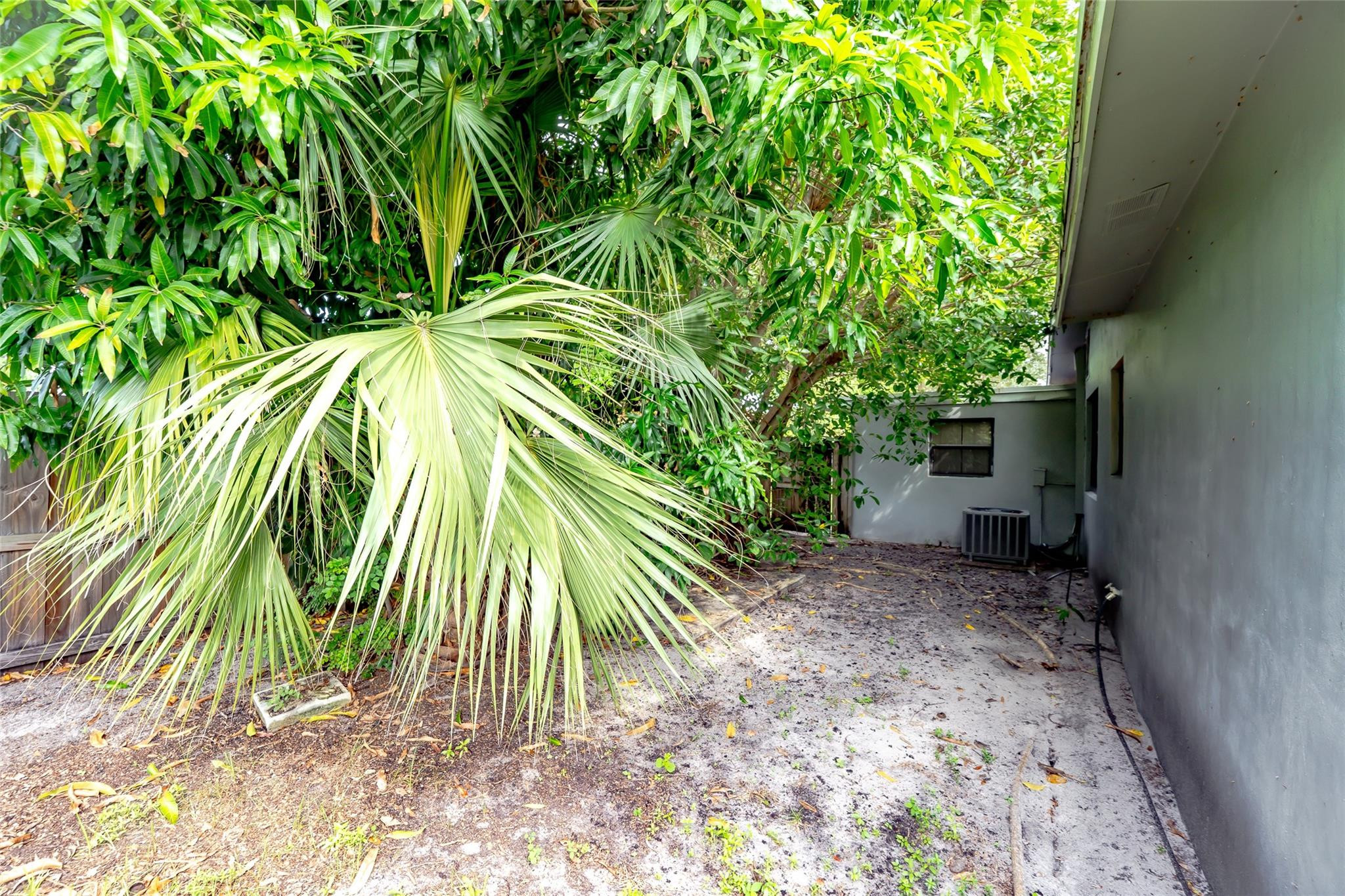 816 SE 13TH, Deerfield Beach FL 33441