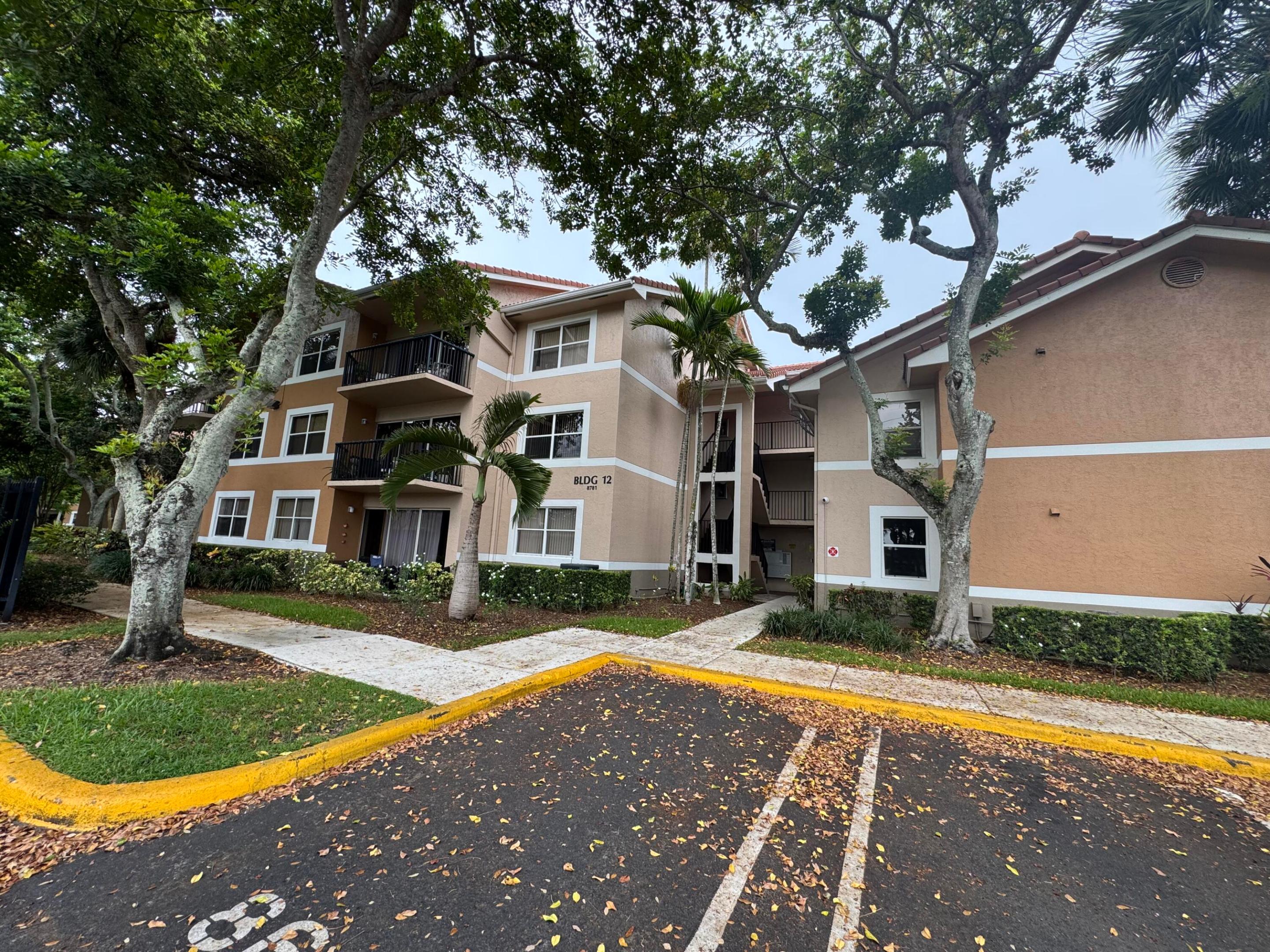 8781 Wiles #302, Coral Springs FL 33067