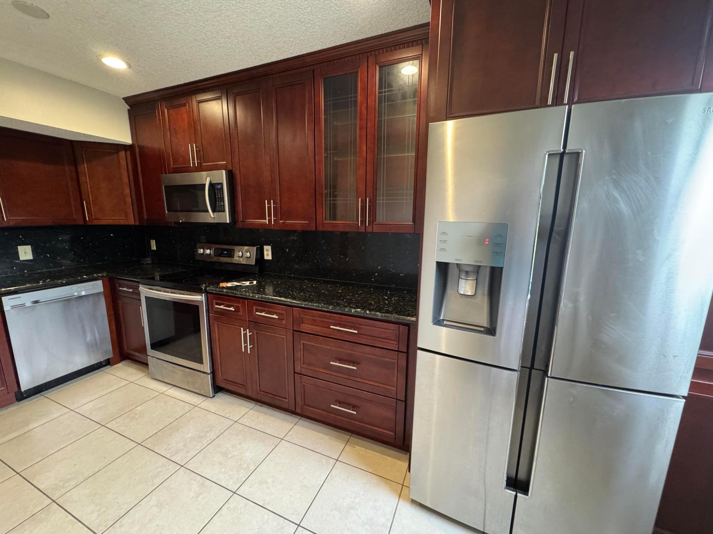 8781 Wiles #302, Coral Springs FL 33067