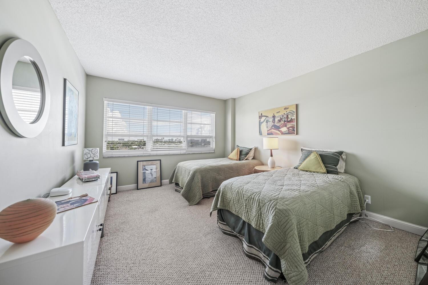 340 Sunset #806, Fort Lauderdale FL 33301