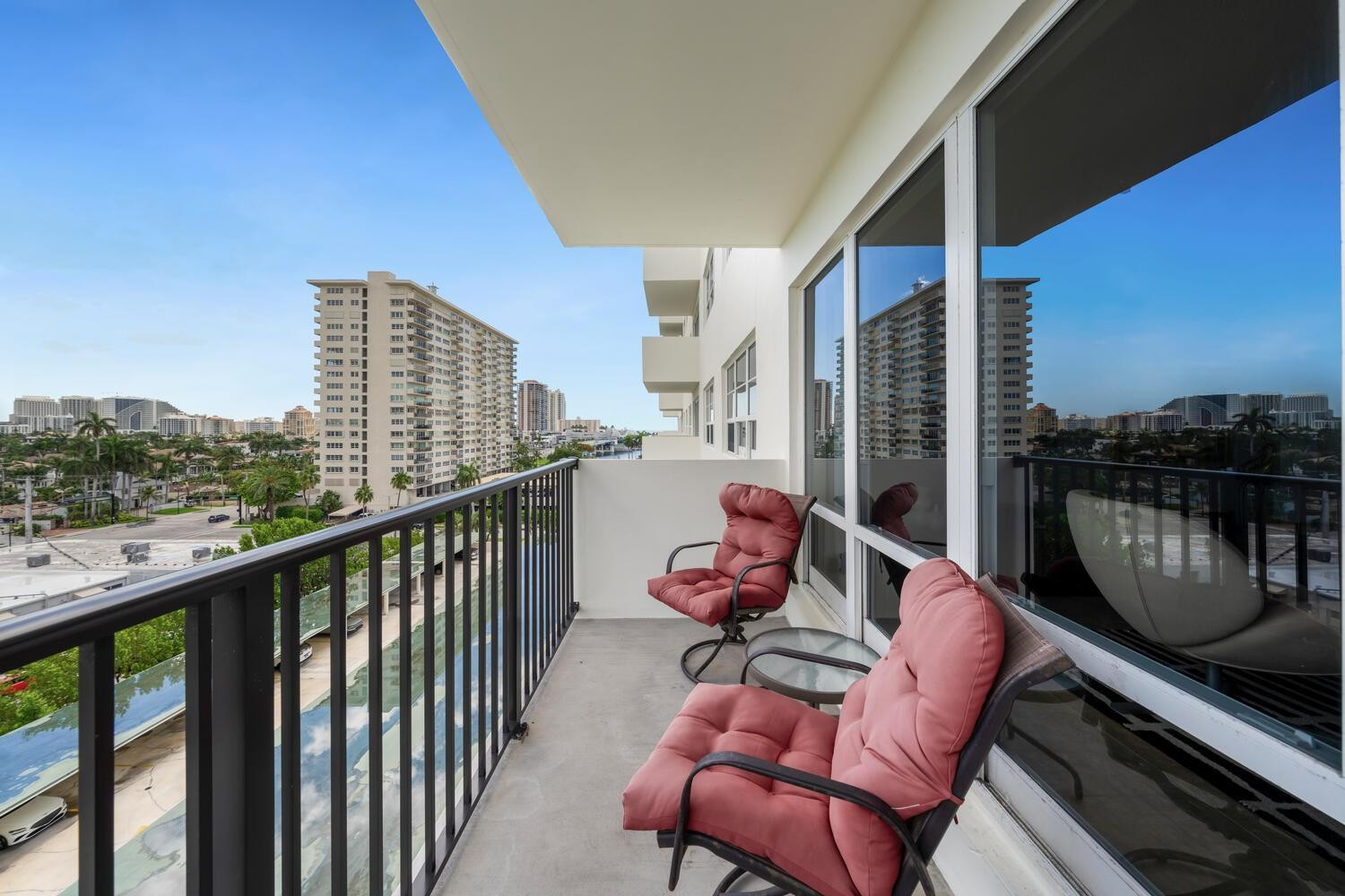 340 Sunset #806, Fort Lauderdale FL 33301