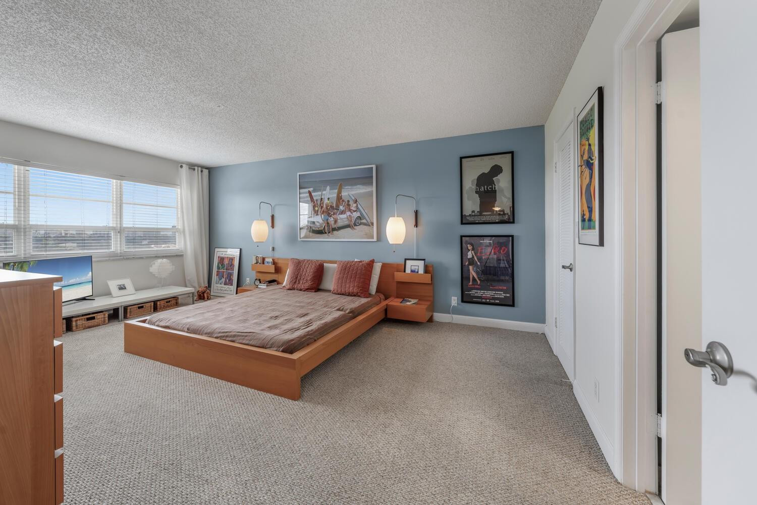 340 Sunset #806, Fort Lauderdale FL 33301