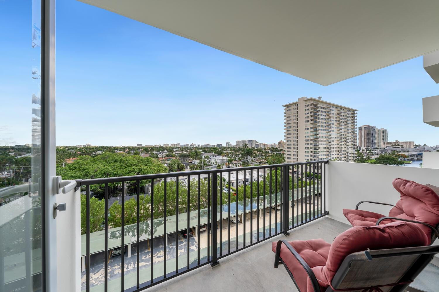 340 Sunset #806, Fort Lauderdale FL 33301