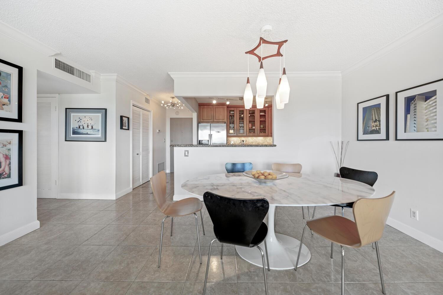 340 Sunset #806, Fort Lauderdale FL 33301