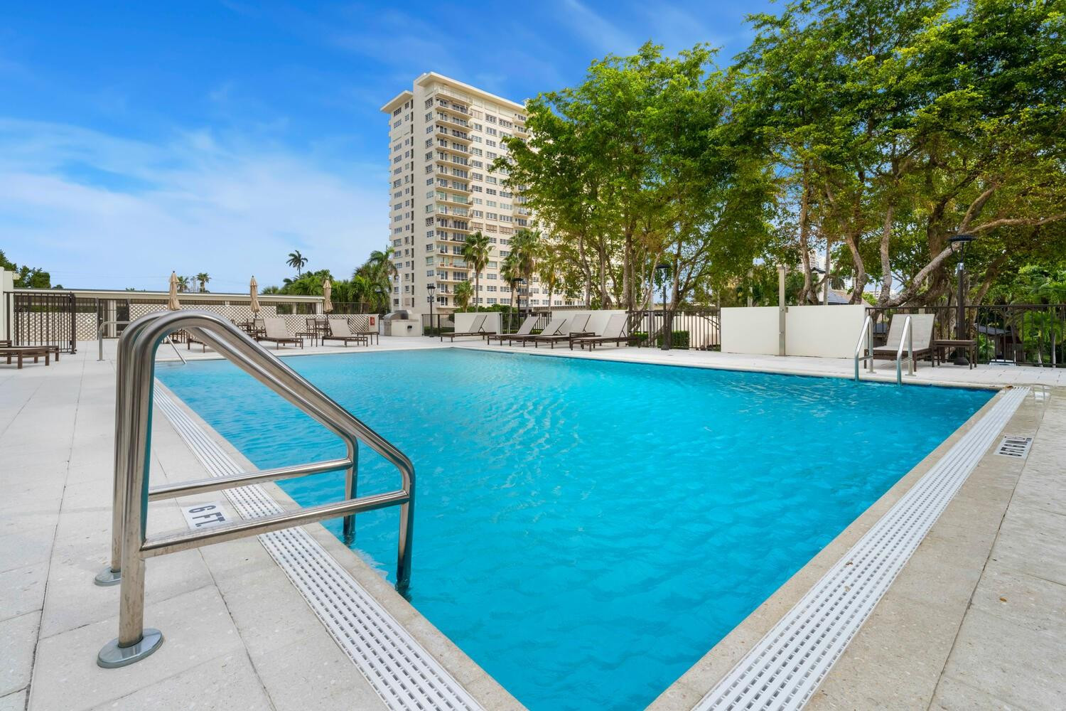 340 Sunset #806, Fort Lauderdale FL 33301