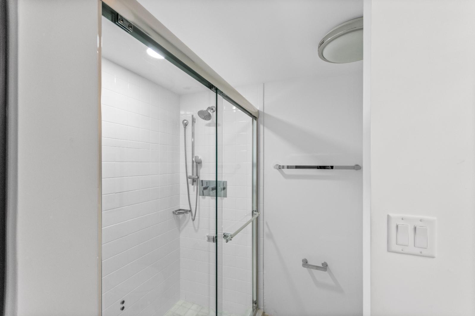 100 Lakeshore #1453, North Palm Beach FL 33408