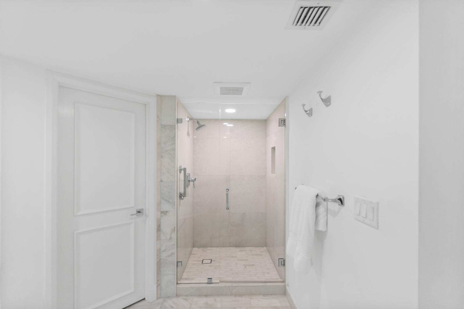 100 Lakeshore #1453, North Palm Beach FL 33408