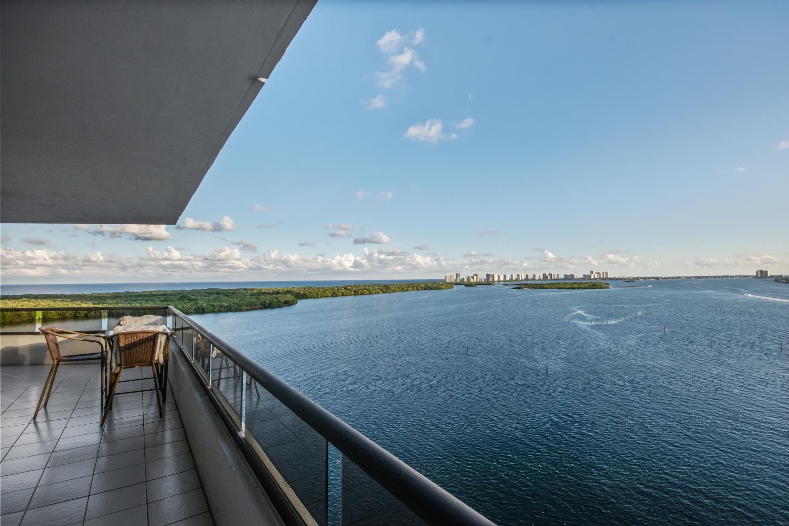100 Lakeshore #1453, North Palm Beach FL 33408