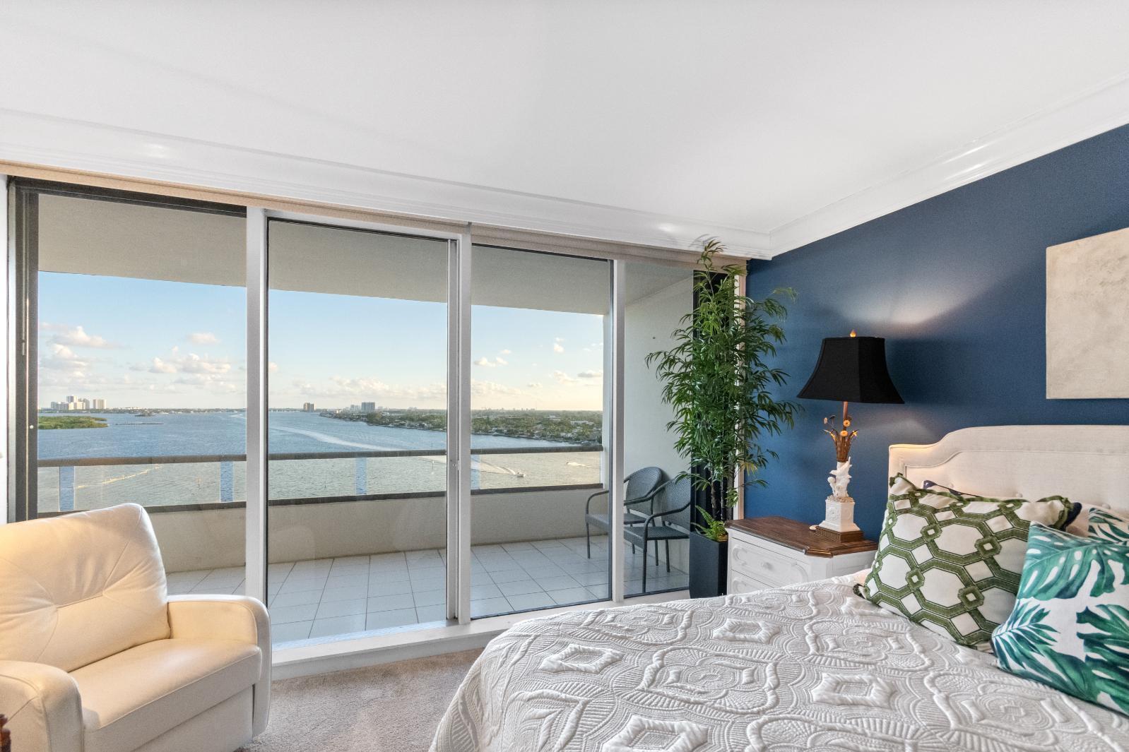 100 Lakeshore #1453, North Palm Beach FL 33408