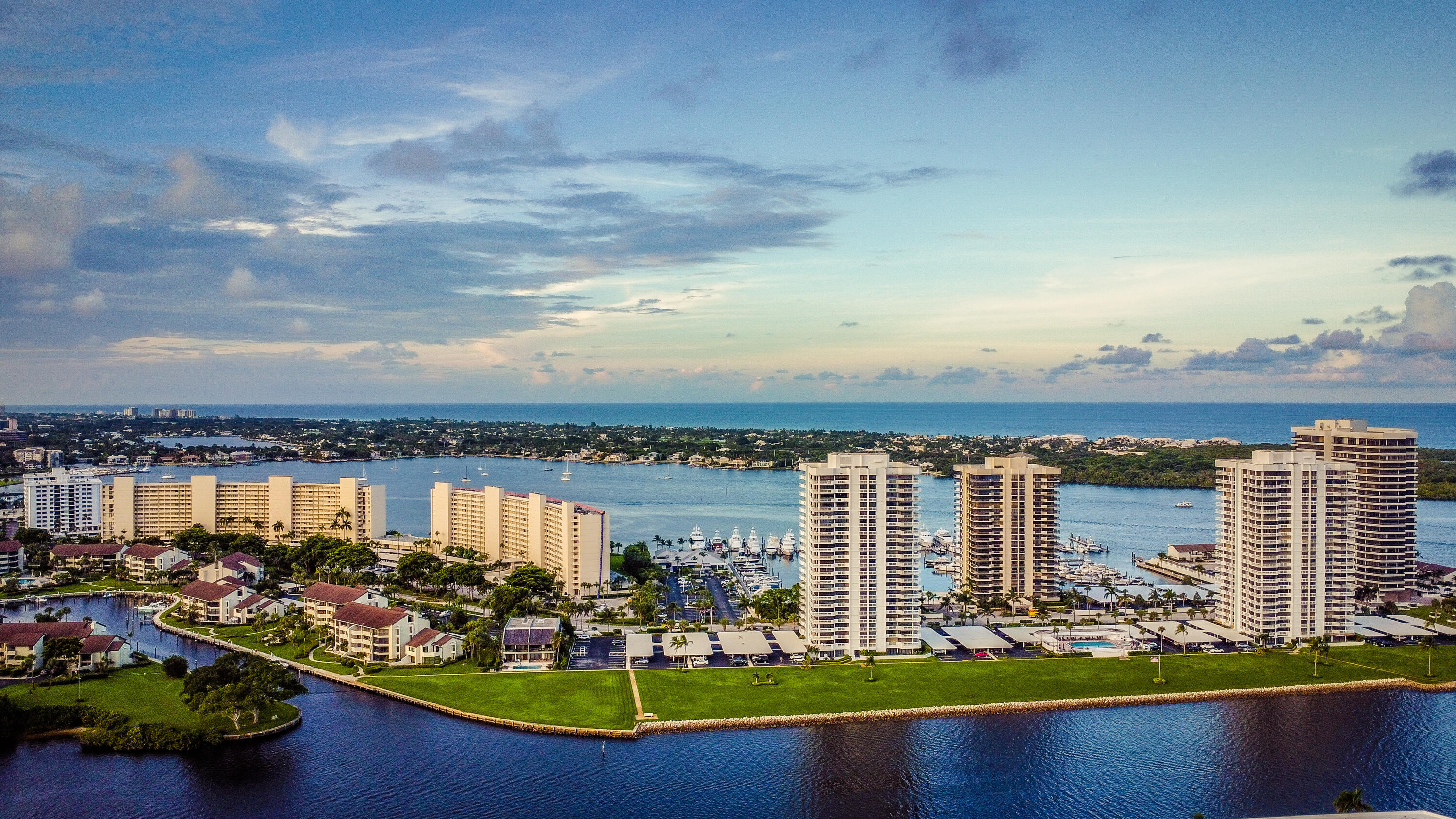 100 Lakeshore #1453, North Palm Beach FL 33408