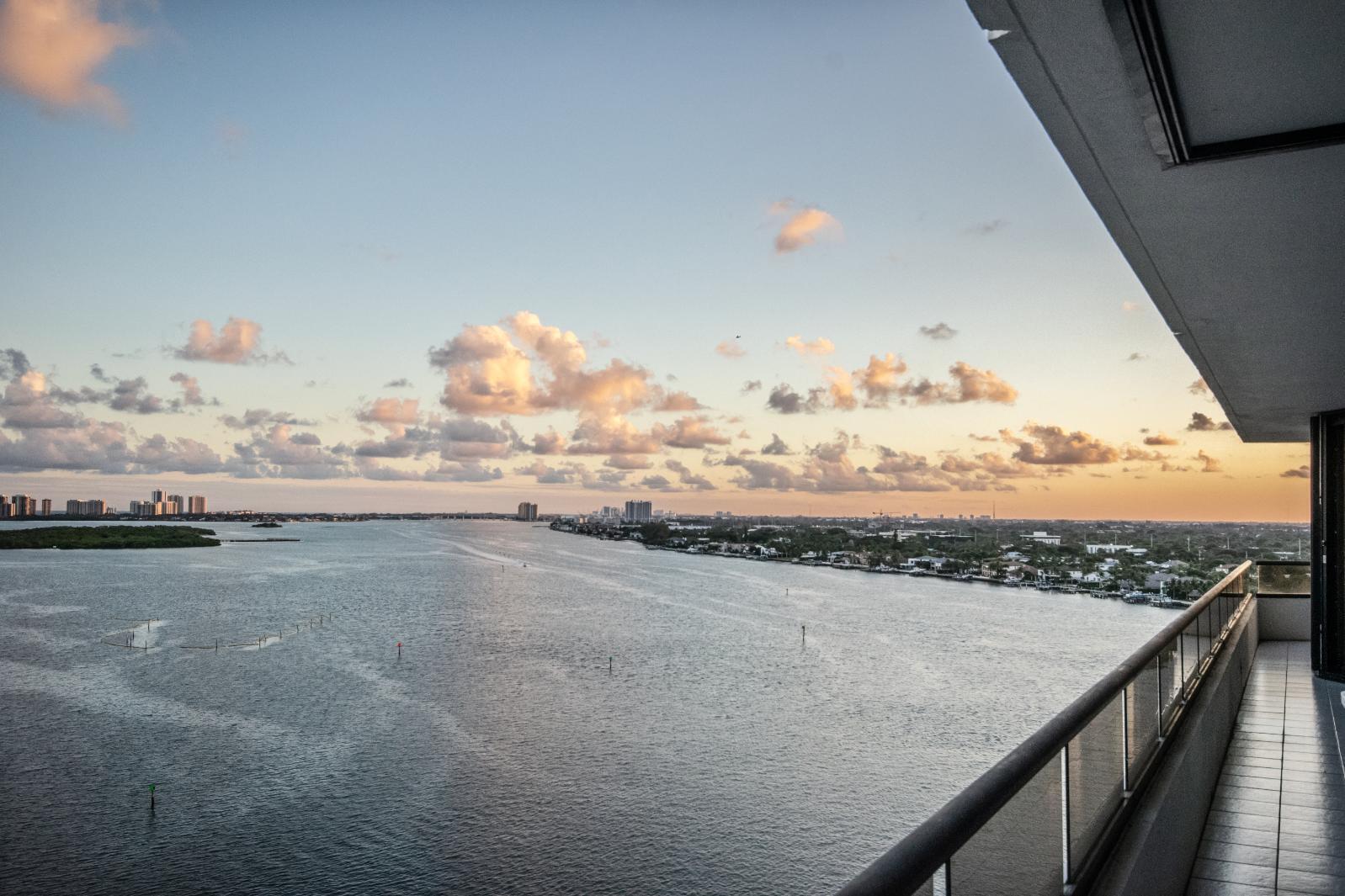 100 Lakeshore #1453, North Palm Beach FL 33408