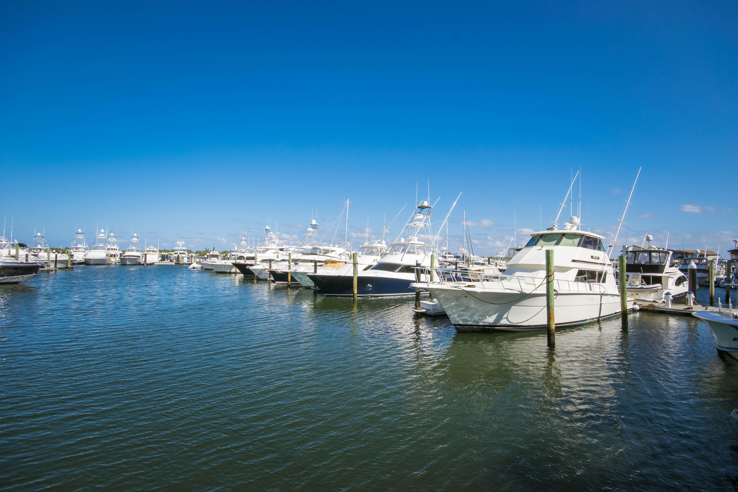 100 Lakeshore #1453, North Palm Beach FL 33408