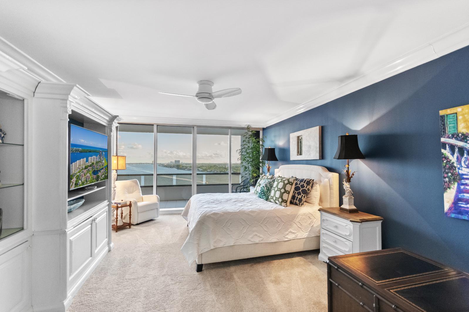 100 Lakeshore #1453, North Palm Beach FL 33408