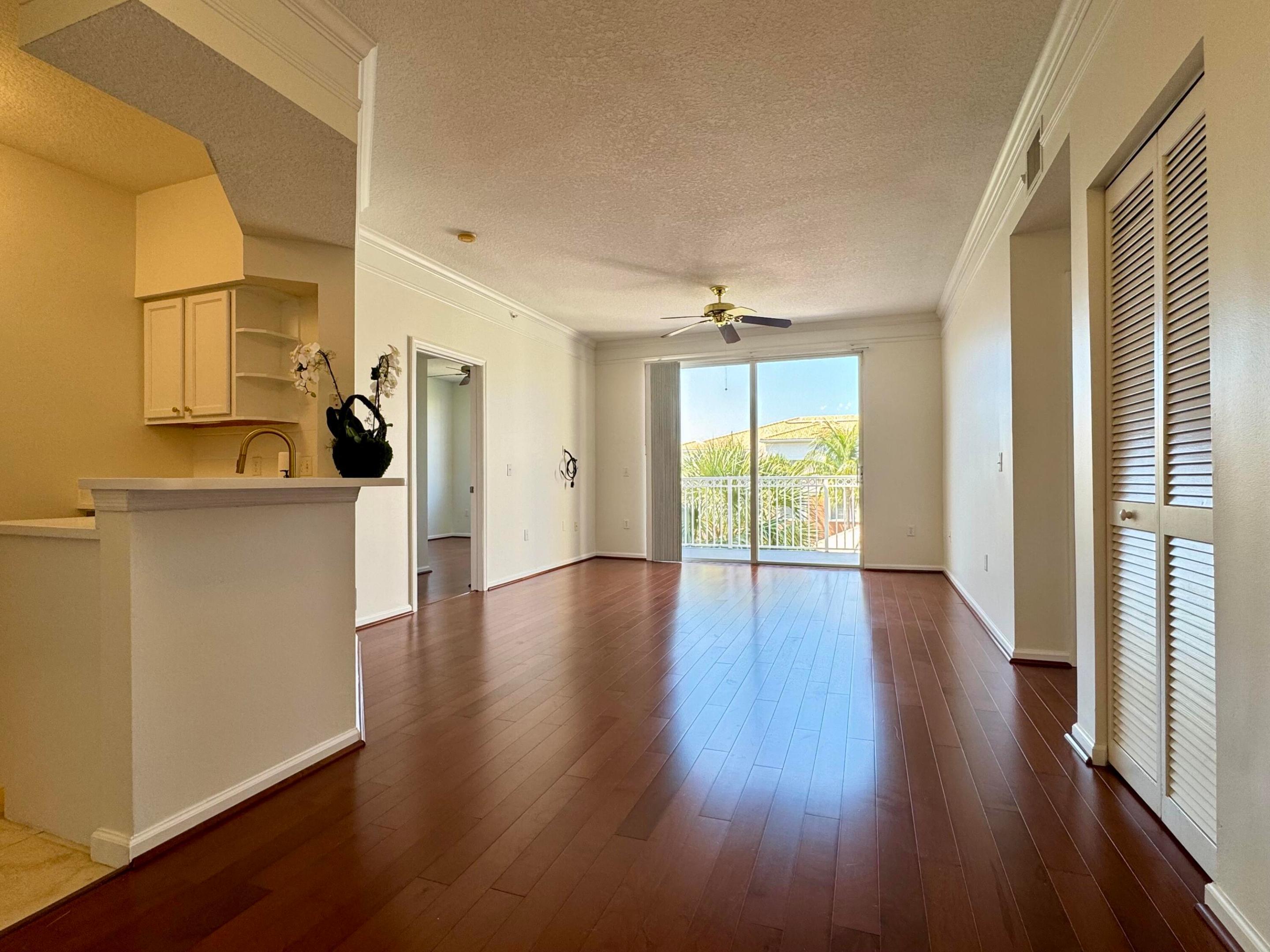 5306 Myrtlewood, Palm Beach Gardens FL 33418