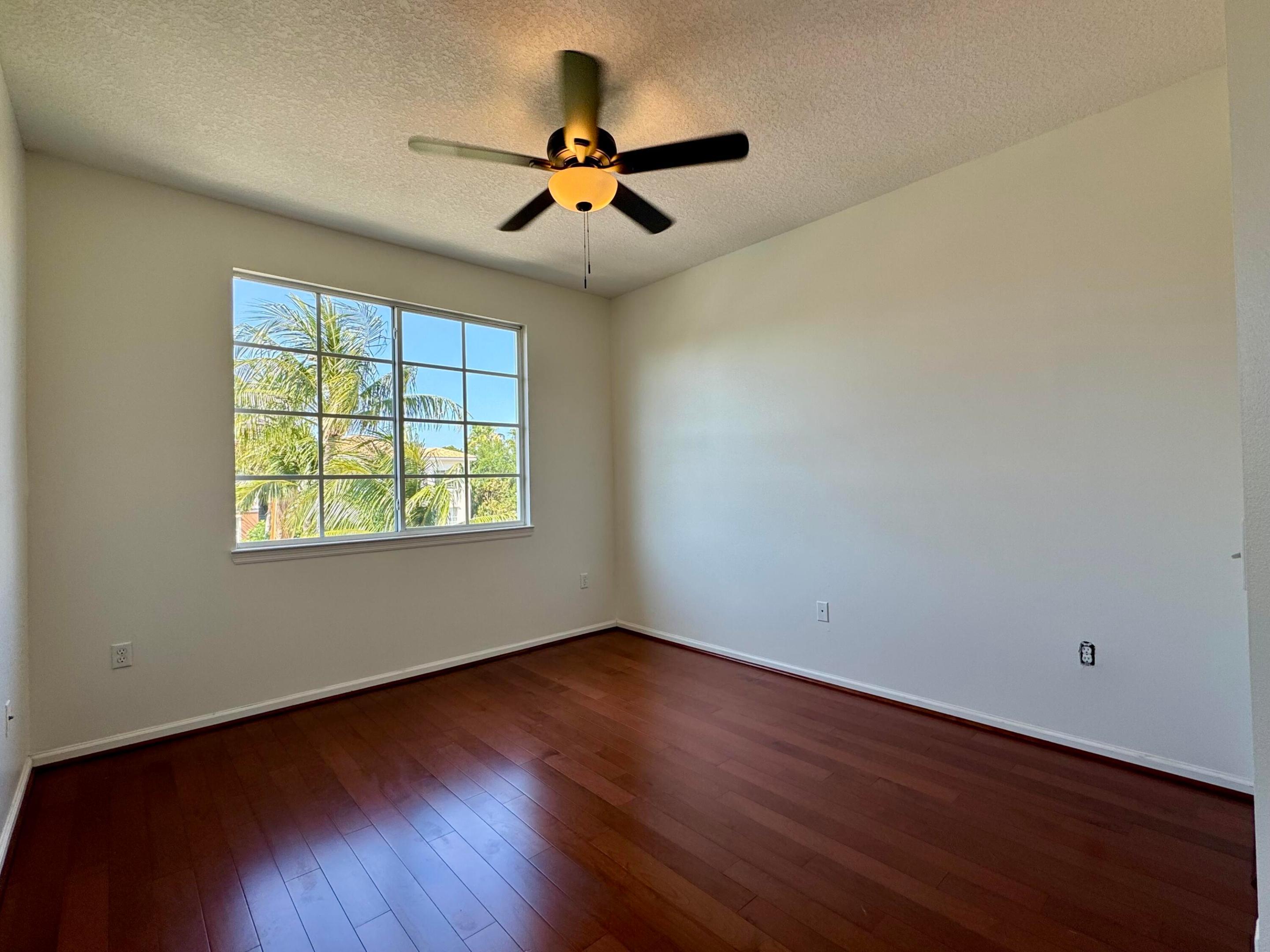 5306 Myrtlewood, Palm Beach Gardens FL 33418