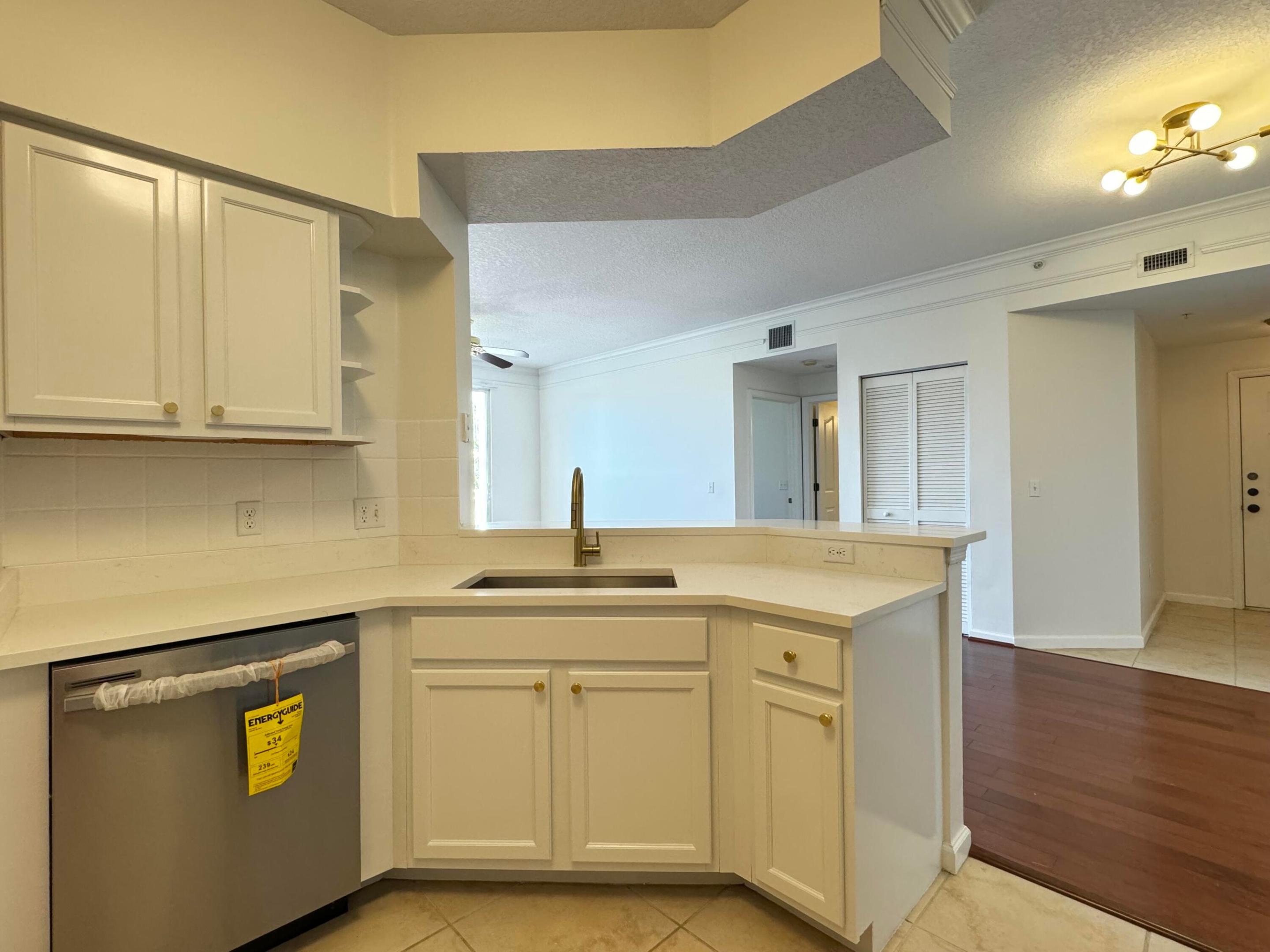 5306 Myrtlewood, Palm Beach Gardens FL 33418