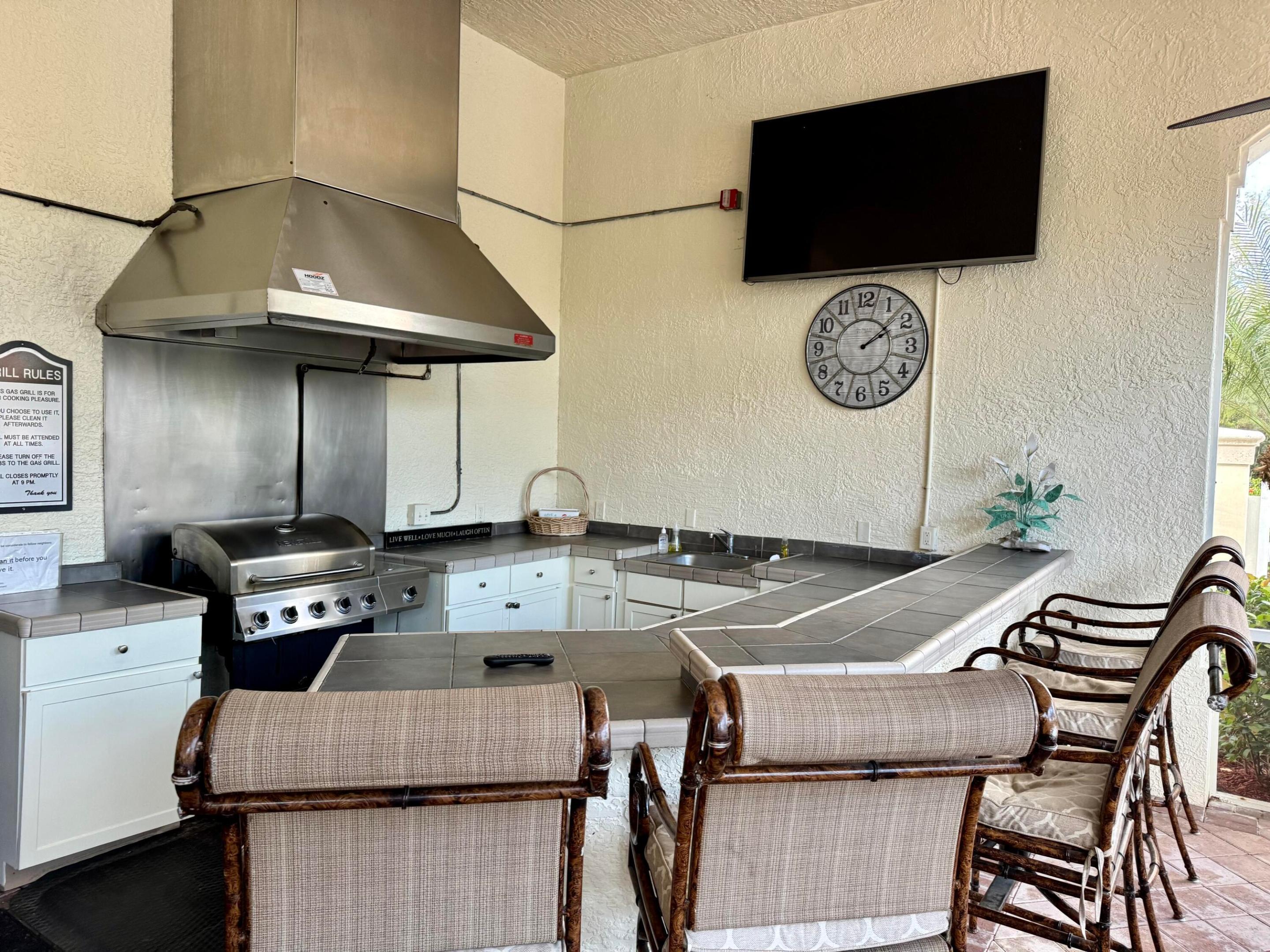 5306 Myrtlewood, Palm Beach Gardens FL 33418