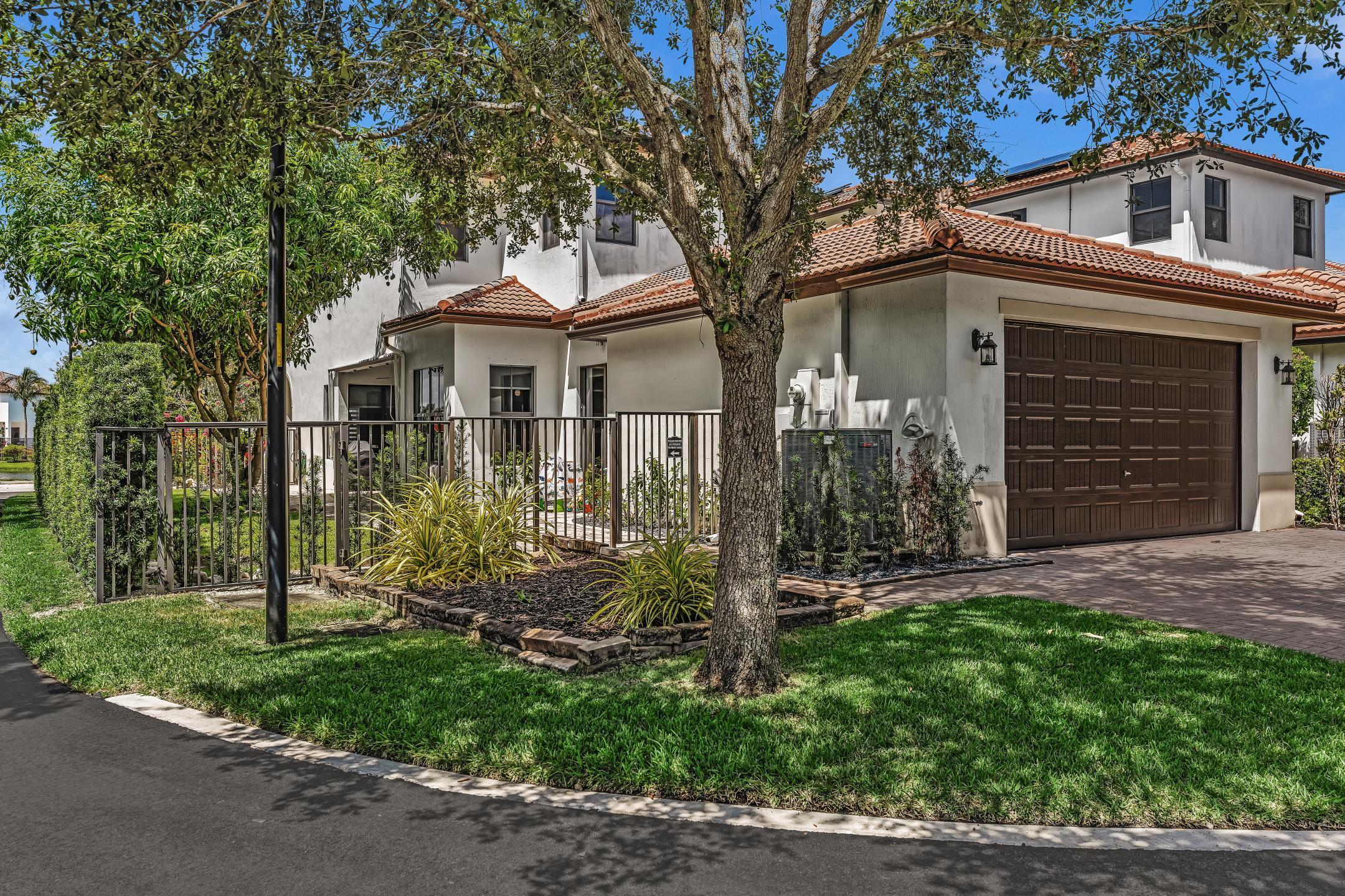 8289 NW 38TH, Cooper City FL 33024