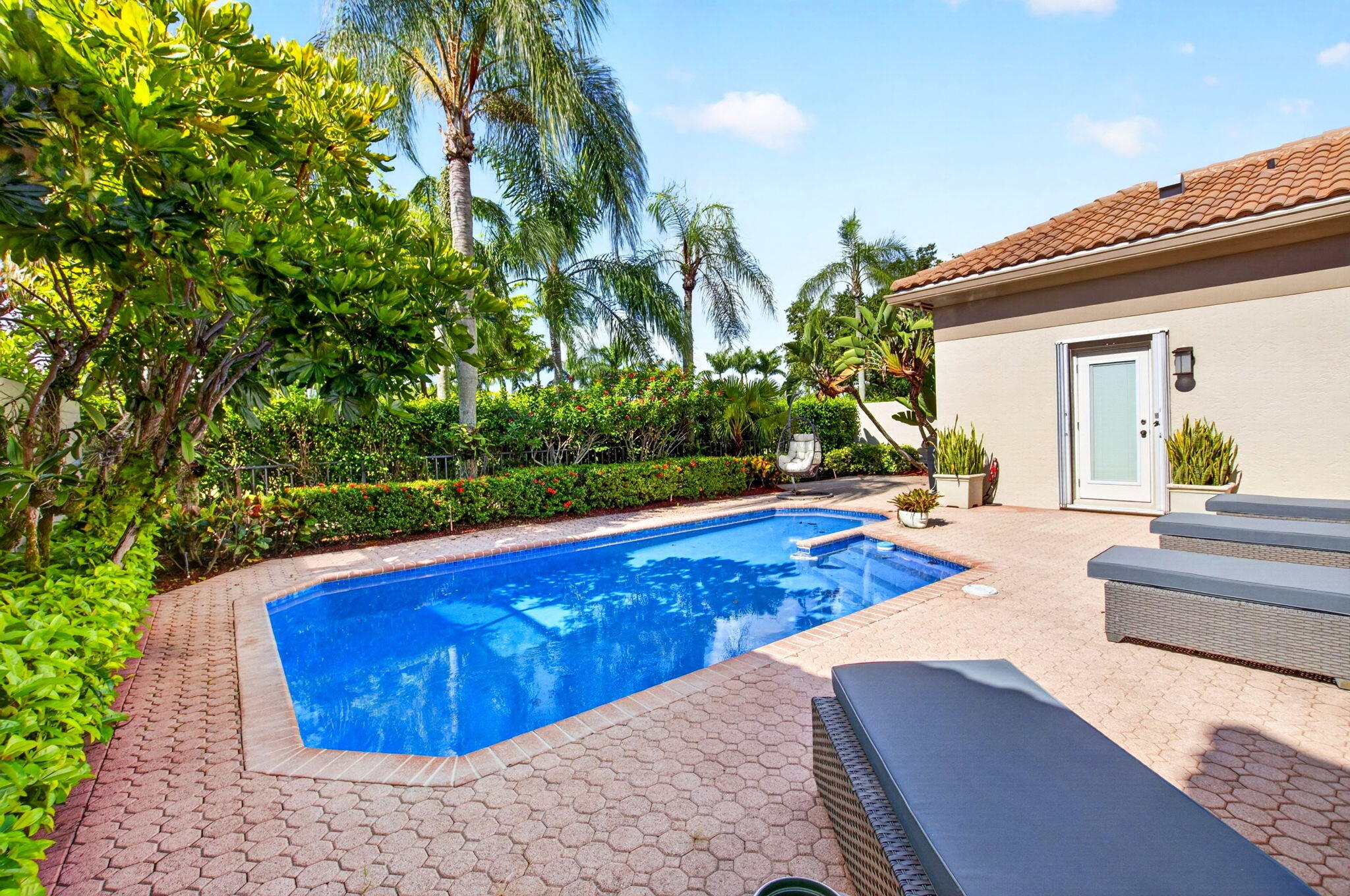 2350 NW 53RD, Boca Raton FL 33496