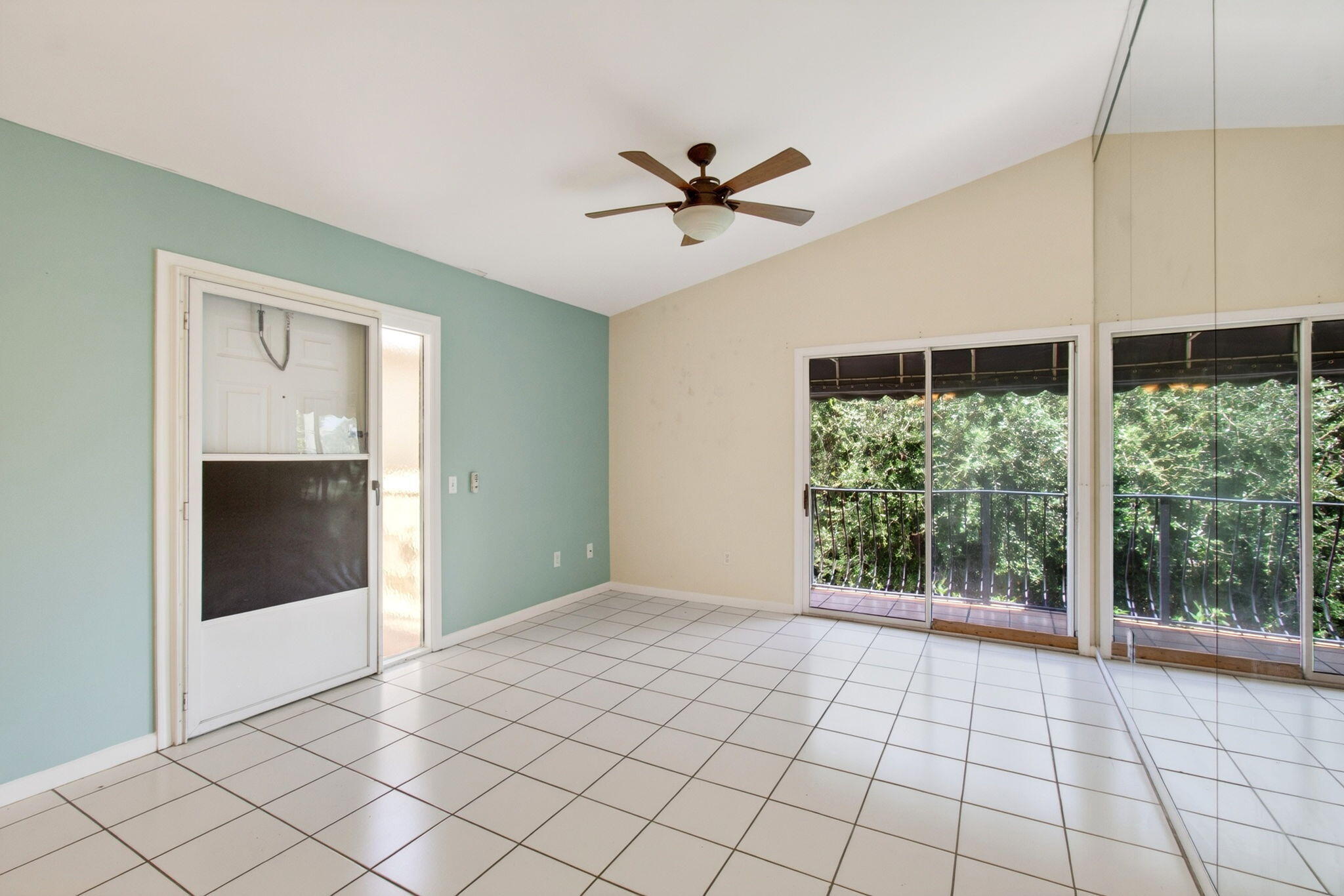 179 Waterside #179, Hypoluxo FL 33462