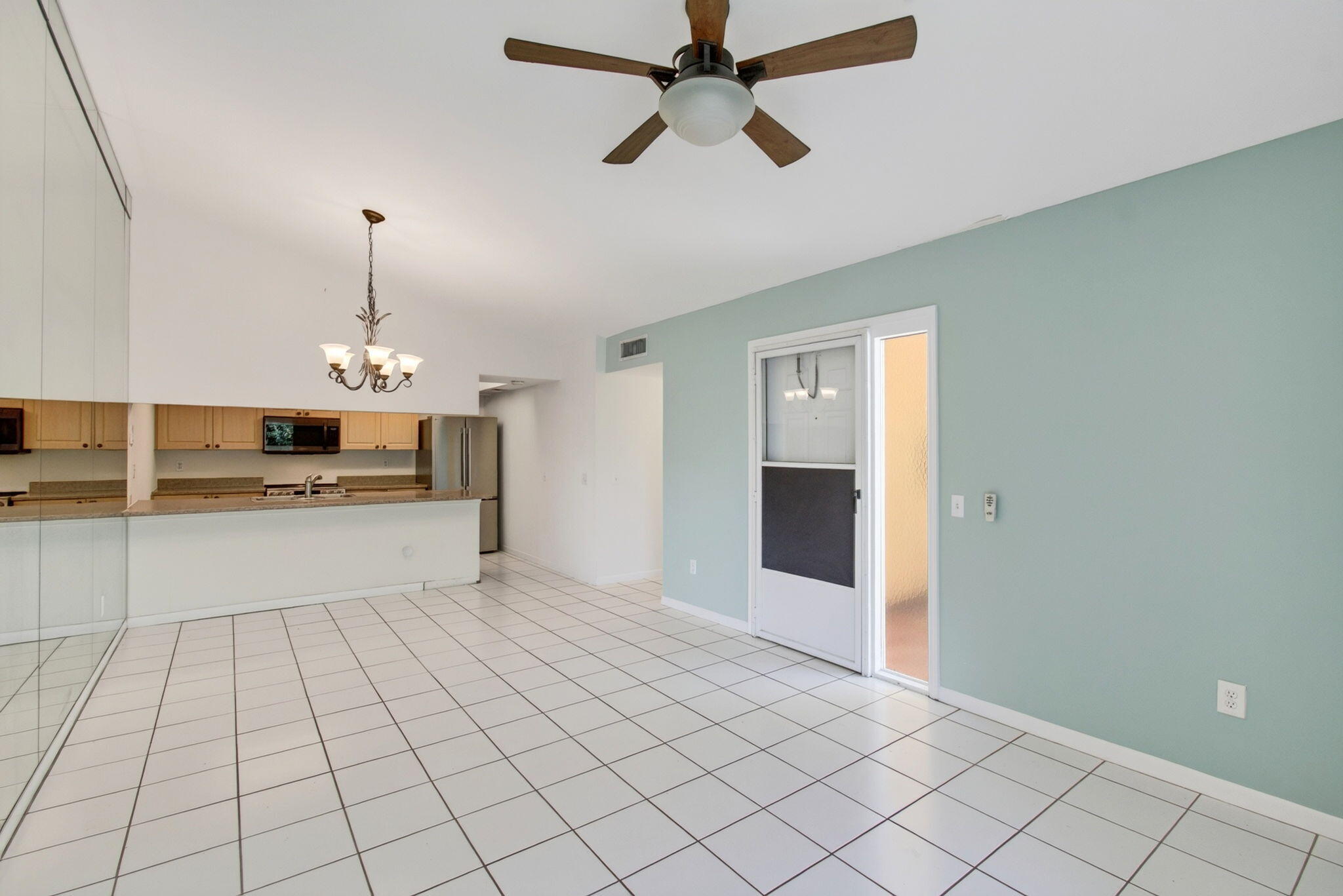 179 Waterside #179, Hypoluxo FL 33462
