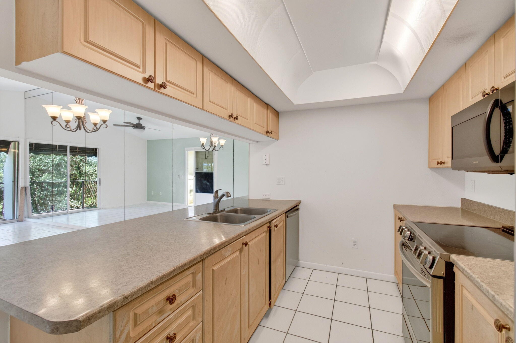 179 Waterside #179, Hypoluxo FL 33462