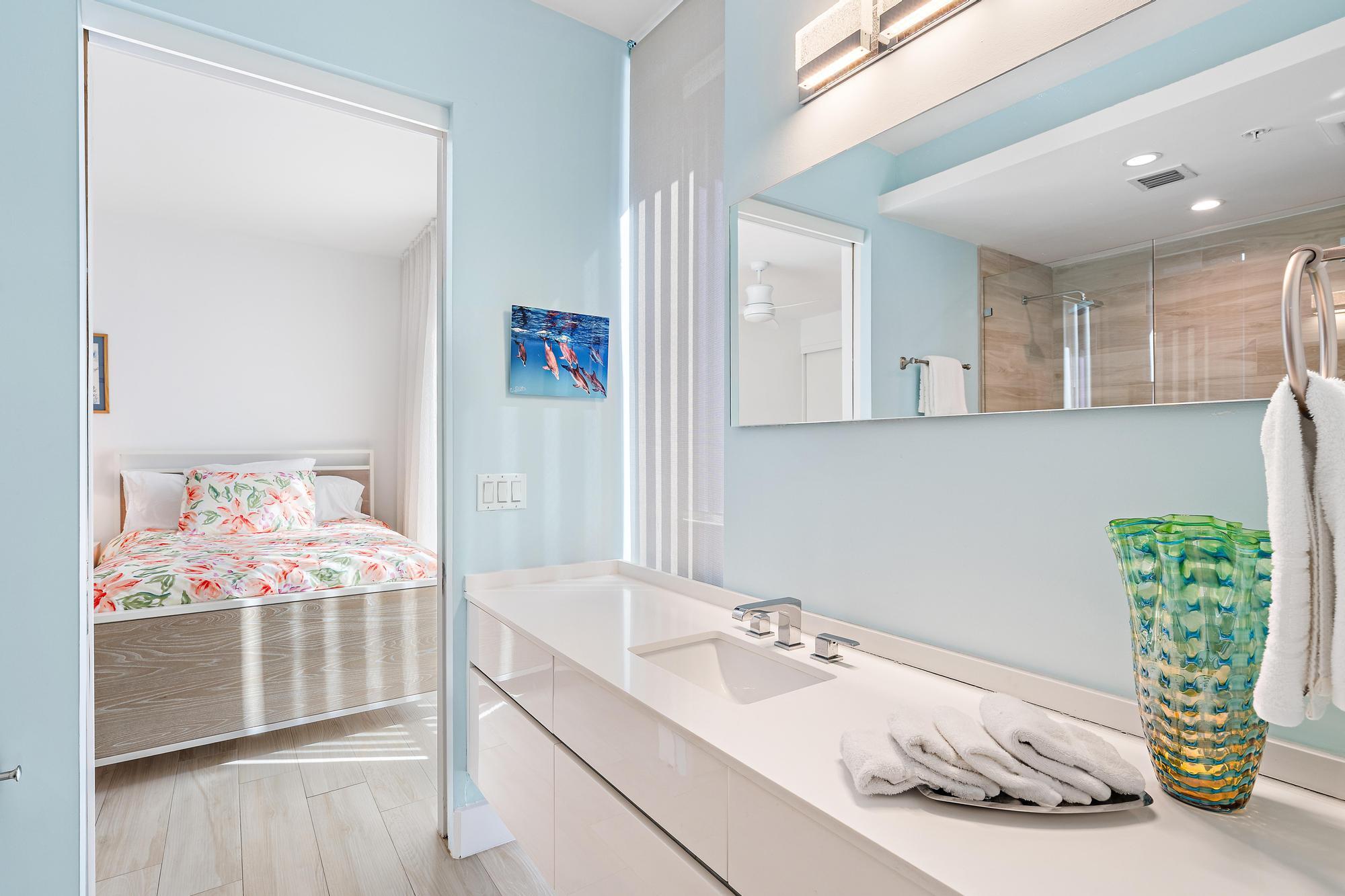 106 Inlet #105, Palm Beach Shores FL 33404