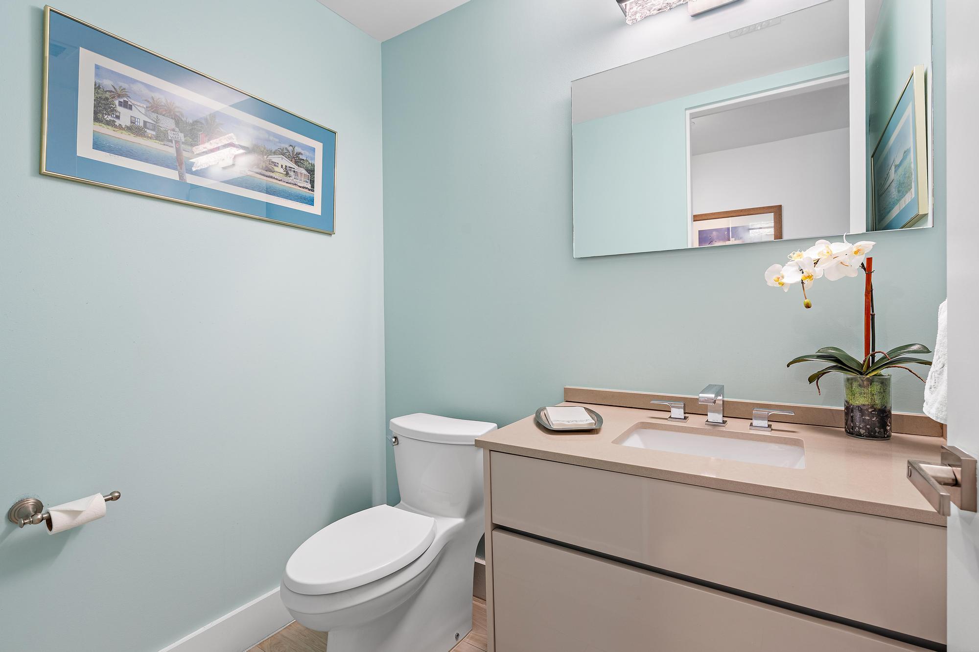 106 Inlet #105, Palm Beach Shores FL 33404